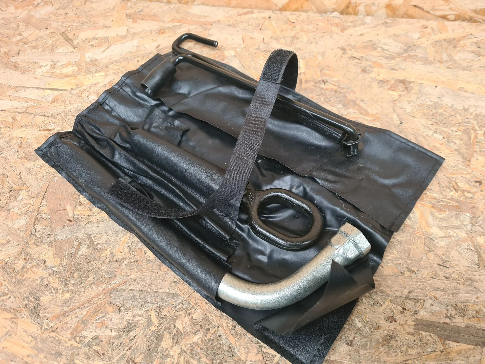 Conjunto / kit herramientas AUDI Q5 (FYB, FYG)