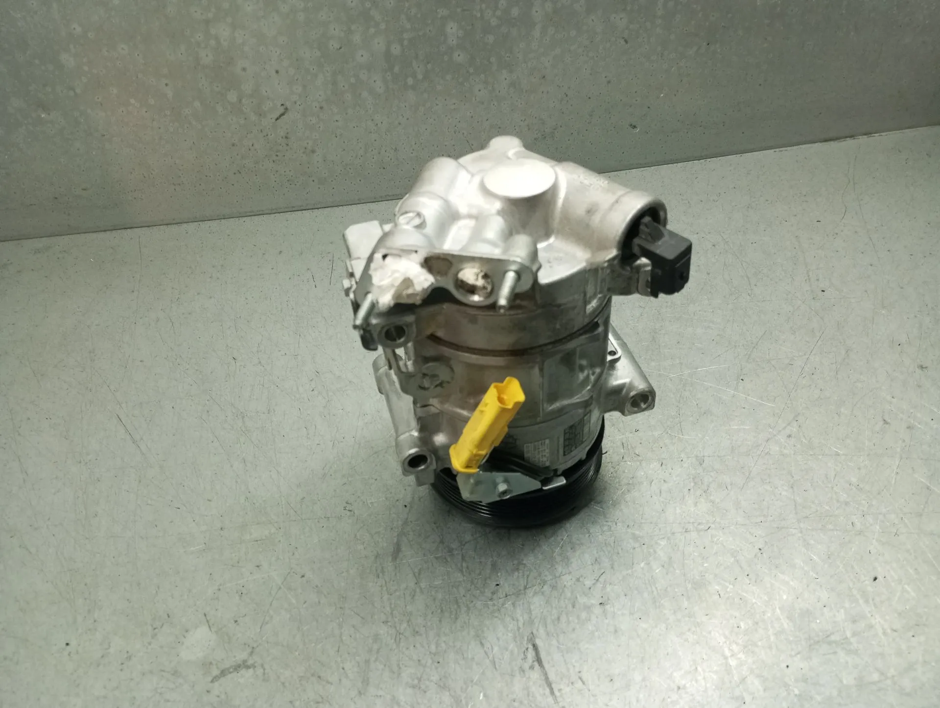 Compressor AC OPEL Corsa F Imagem-3