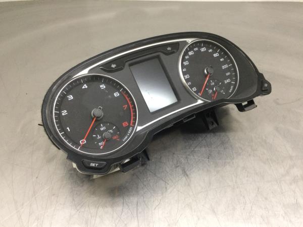 Quadrante / painel de instrumentos AUDI A1 (8X1, 8XK)
