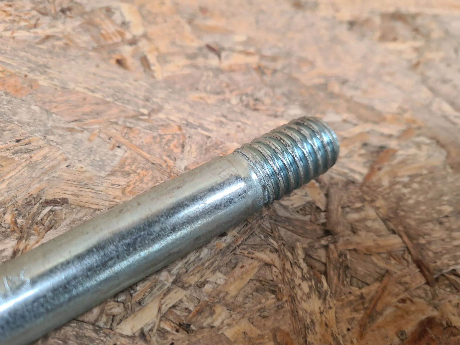 Engate de Reboque PEUGEOT 208 II Imagem-1