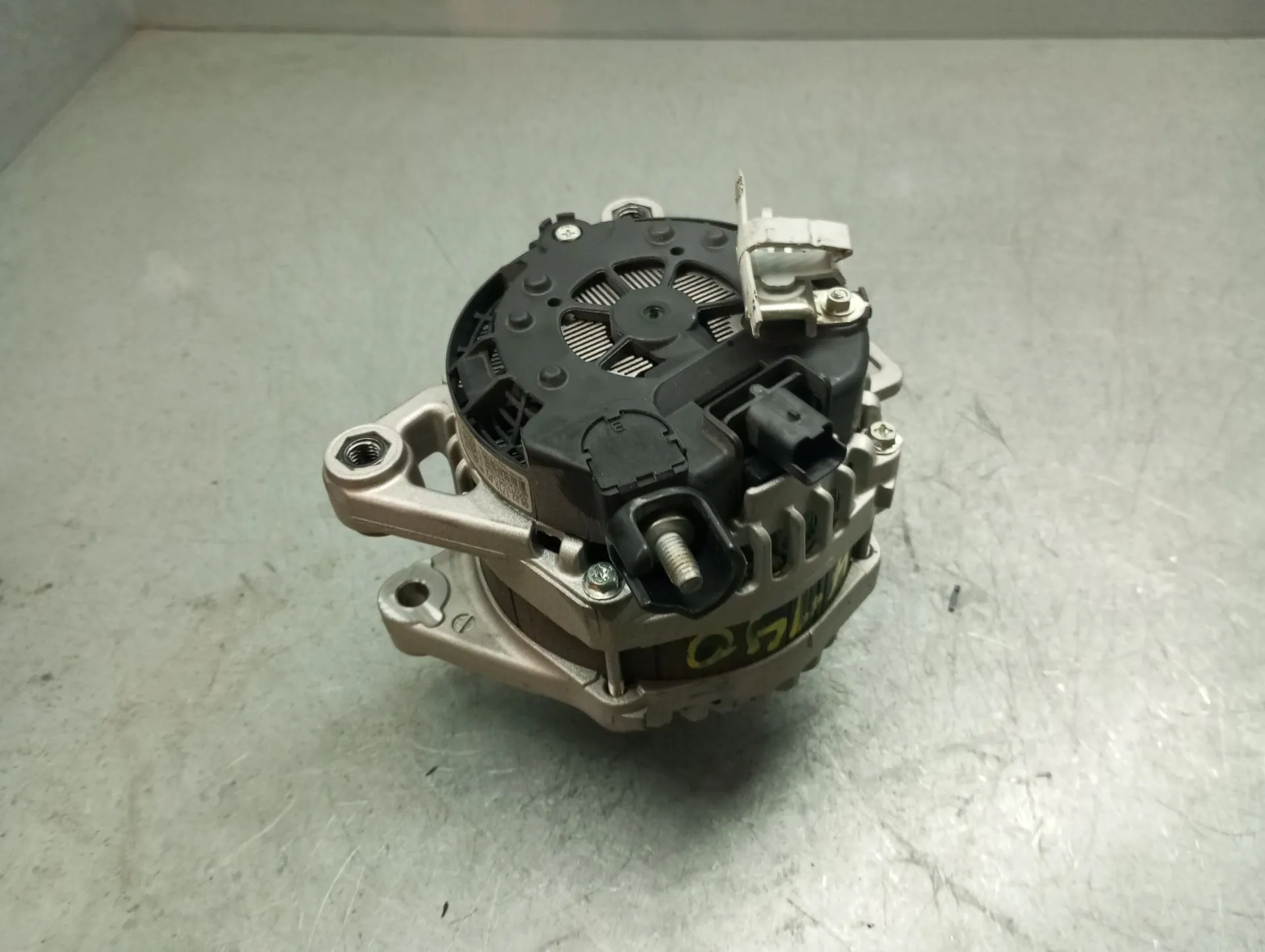 Alternador OPEL Corsa F Imagem-4