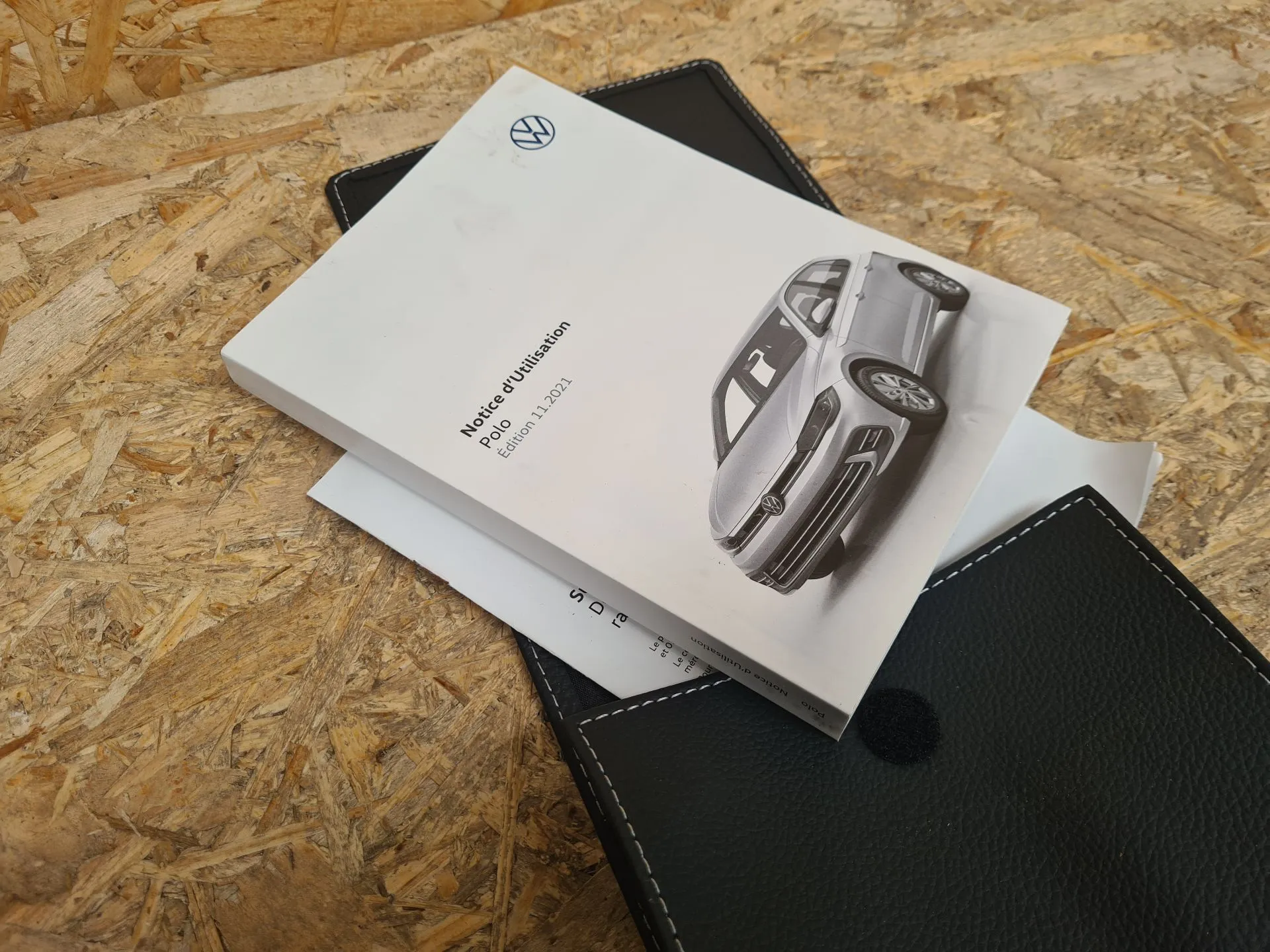 Borsa con manuale dell’utente del veicolo VOLKSWAGEN Polo (AW1) Imagem-1