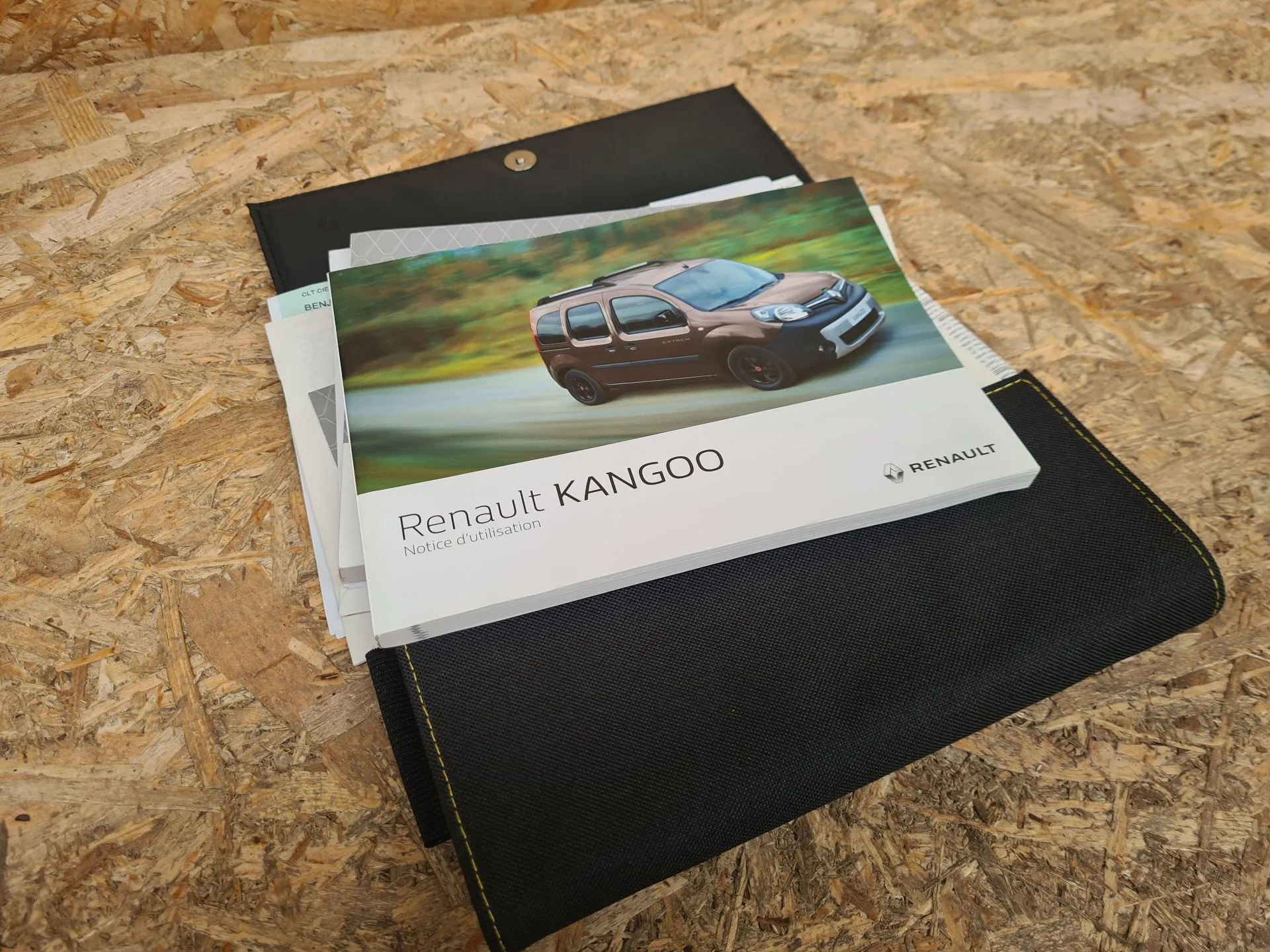 Borsa con manuale dell’utente del veicolo RENAULT Kangoo Express (FW0/1_) Imagem-1
