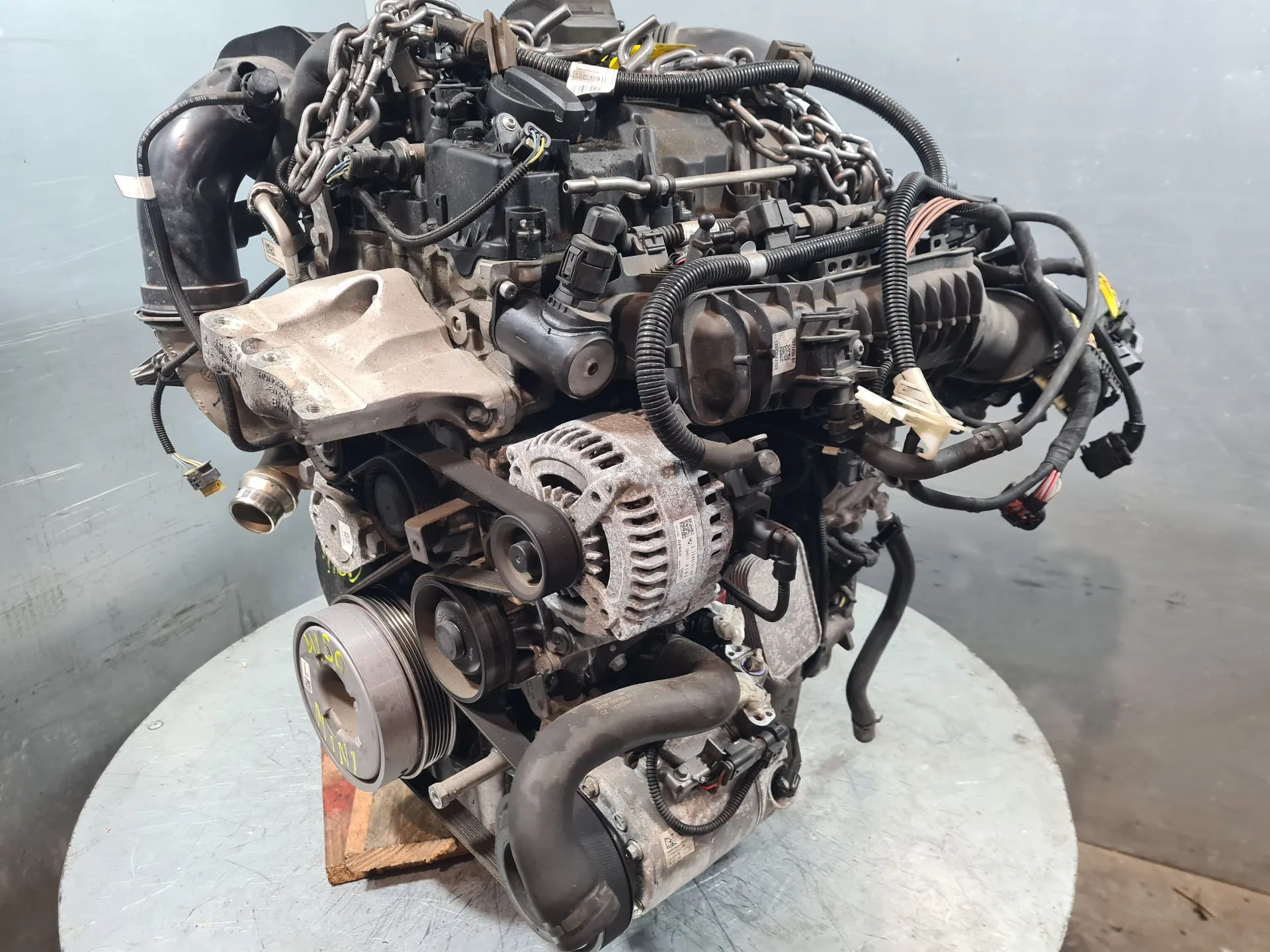 Motor completo MINI Mini (F56) Imagem-1