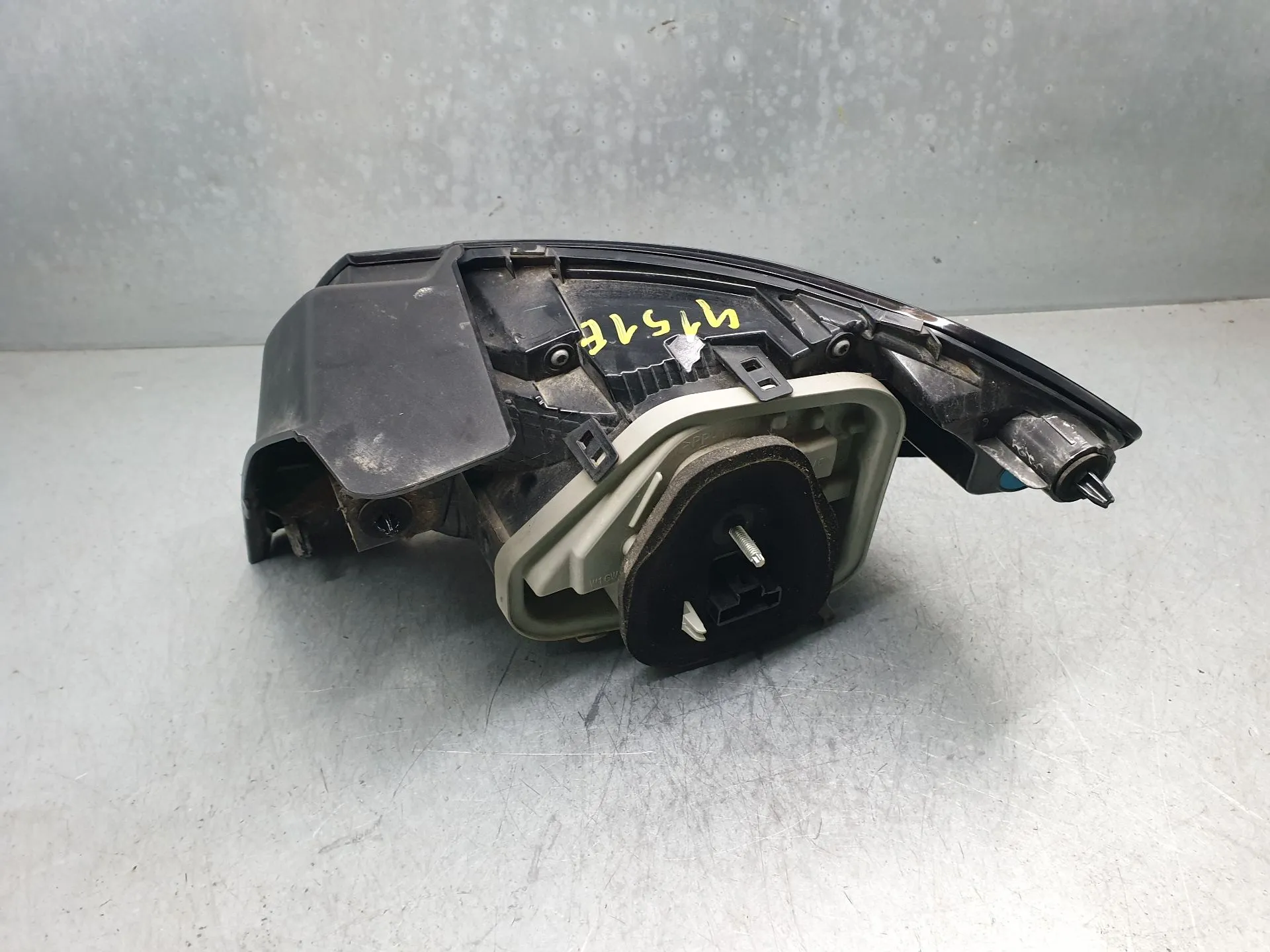 Left Tail light PEUGEOT 208 II Imagem-4