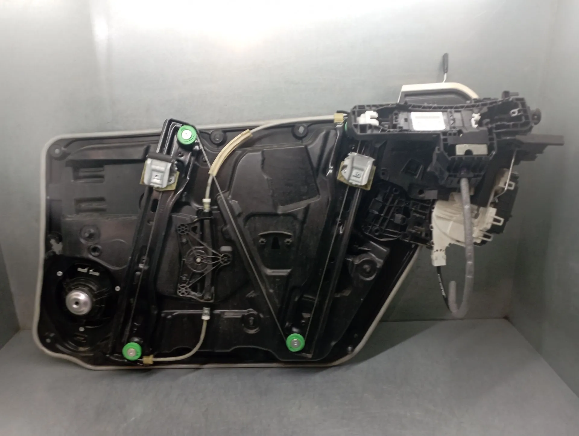 Lève-vitre avant gauche MERCEDES-BENZ Classe A (W176) Imagem-1