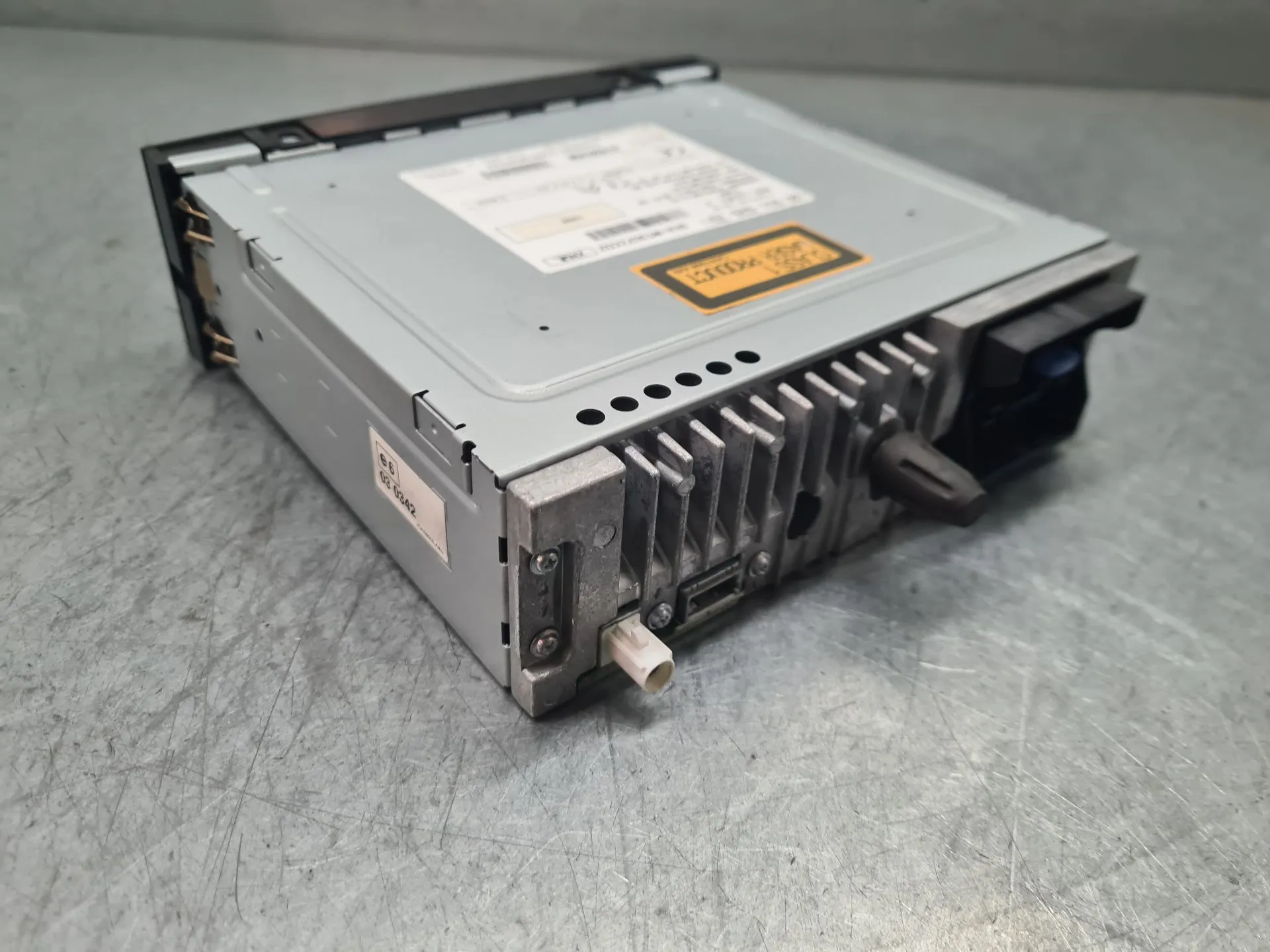 Car radio PEUGEOT 208 Imagem-3