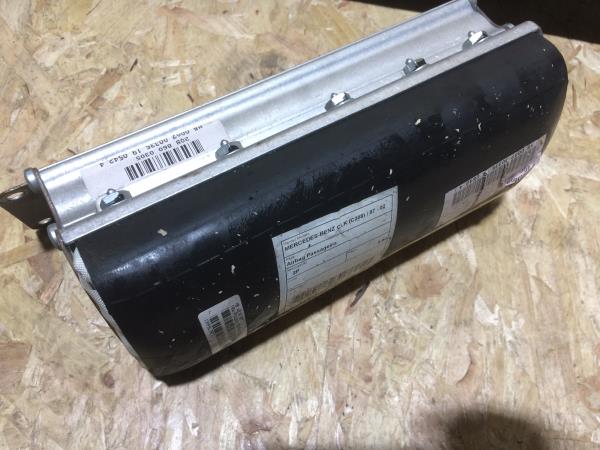 Airbag passageiro MERCEDES-BENZ CLK (C208) Imagem-5