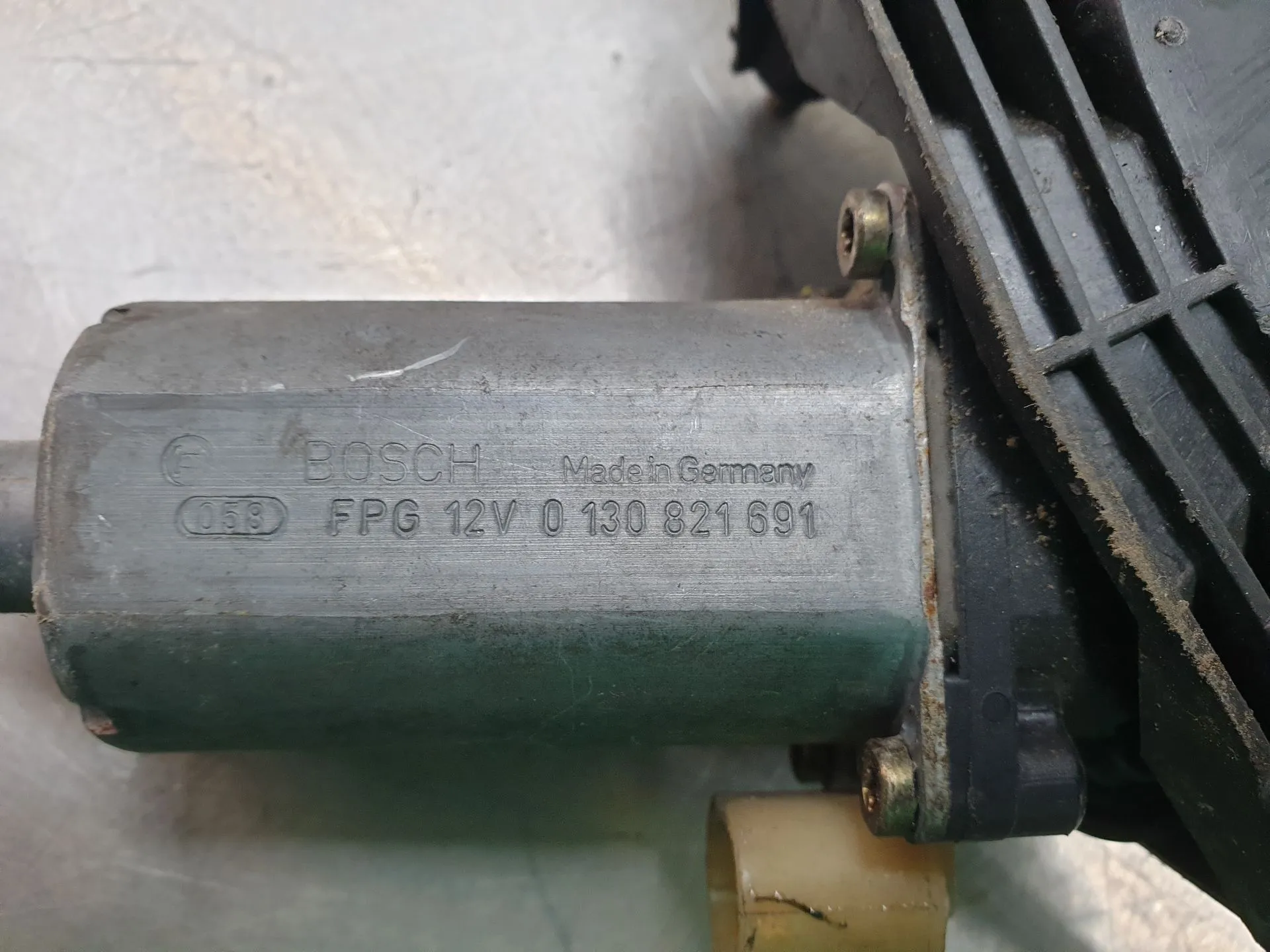 Lève-vitre avant gauche RENAULT Clio II (BB0/1/2_, CB0/1/2_) Imagem-4