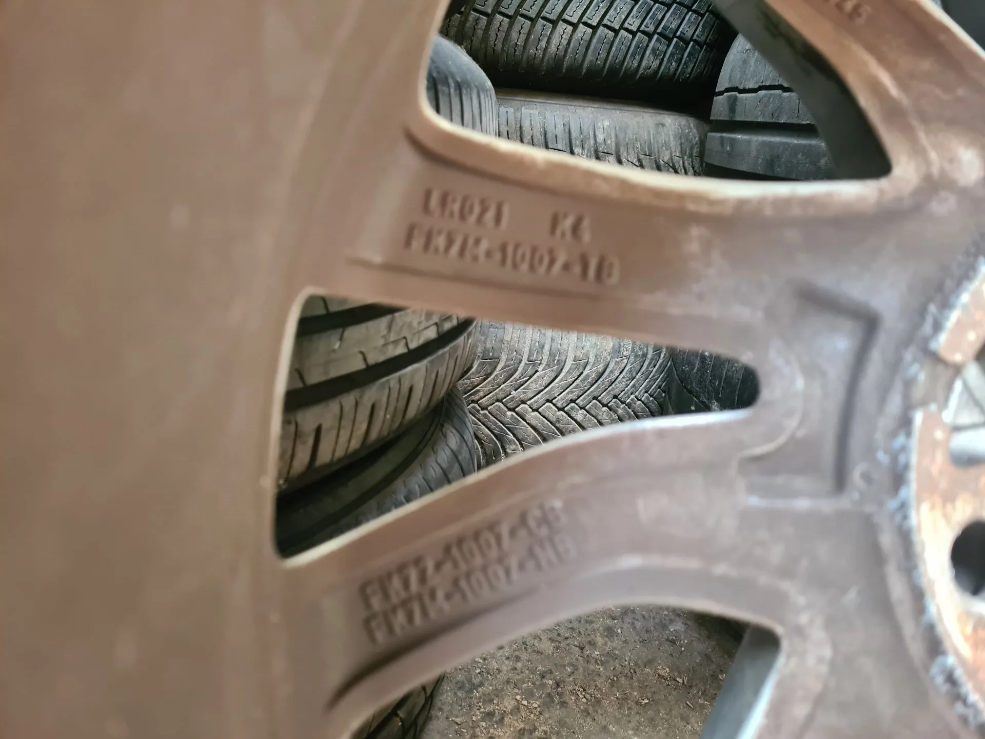 Llanta Delantera Derecha LAND ROVER Discovery Sport (L550) Imagem-2