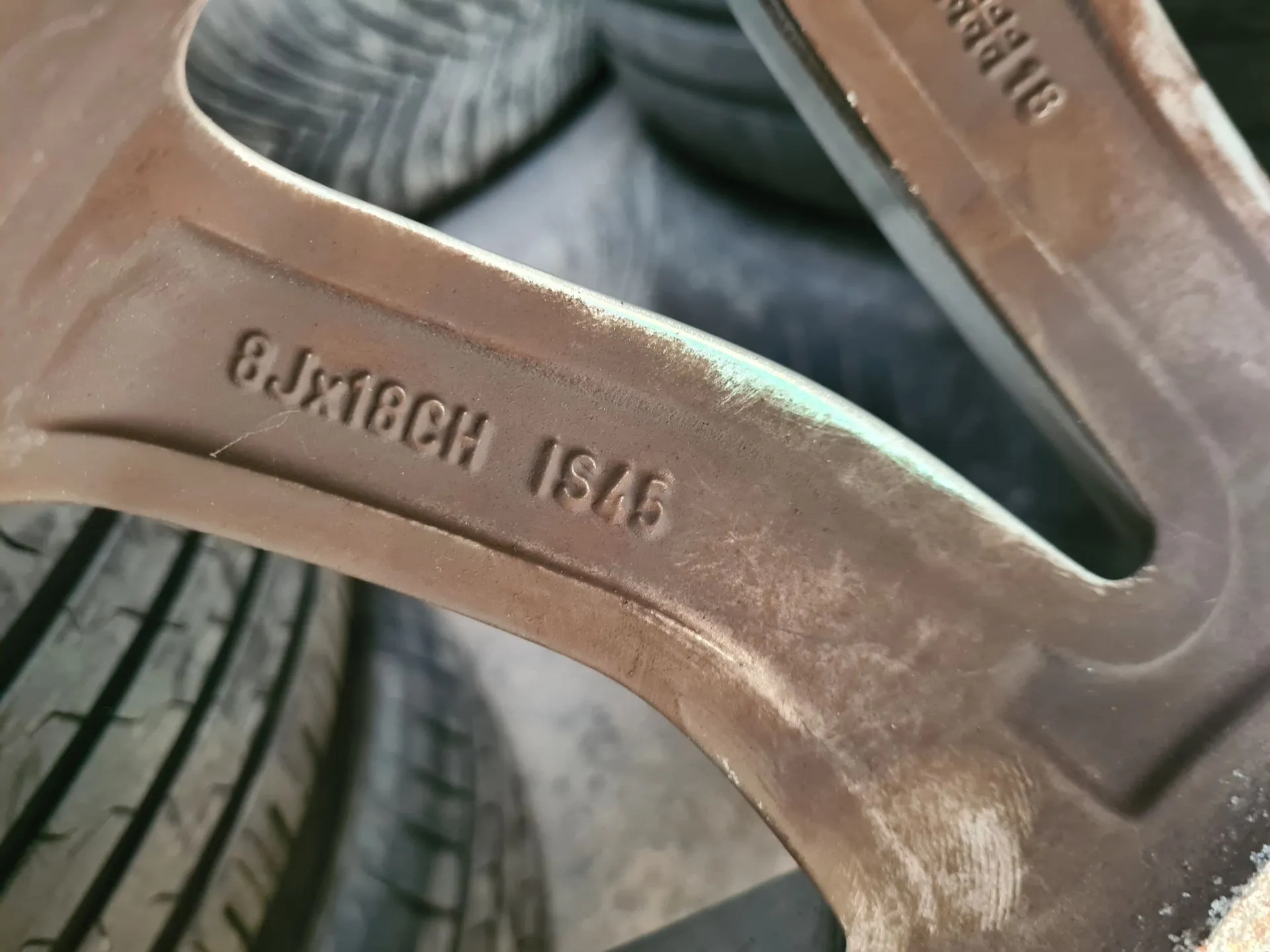 Llanta Delantera Derecha LAND ROVER Discovery Sport (L550) Imagem-4