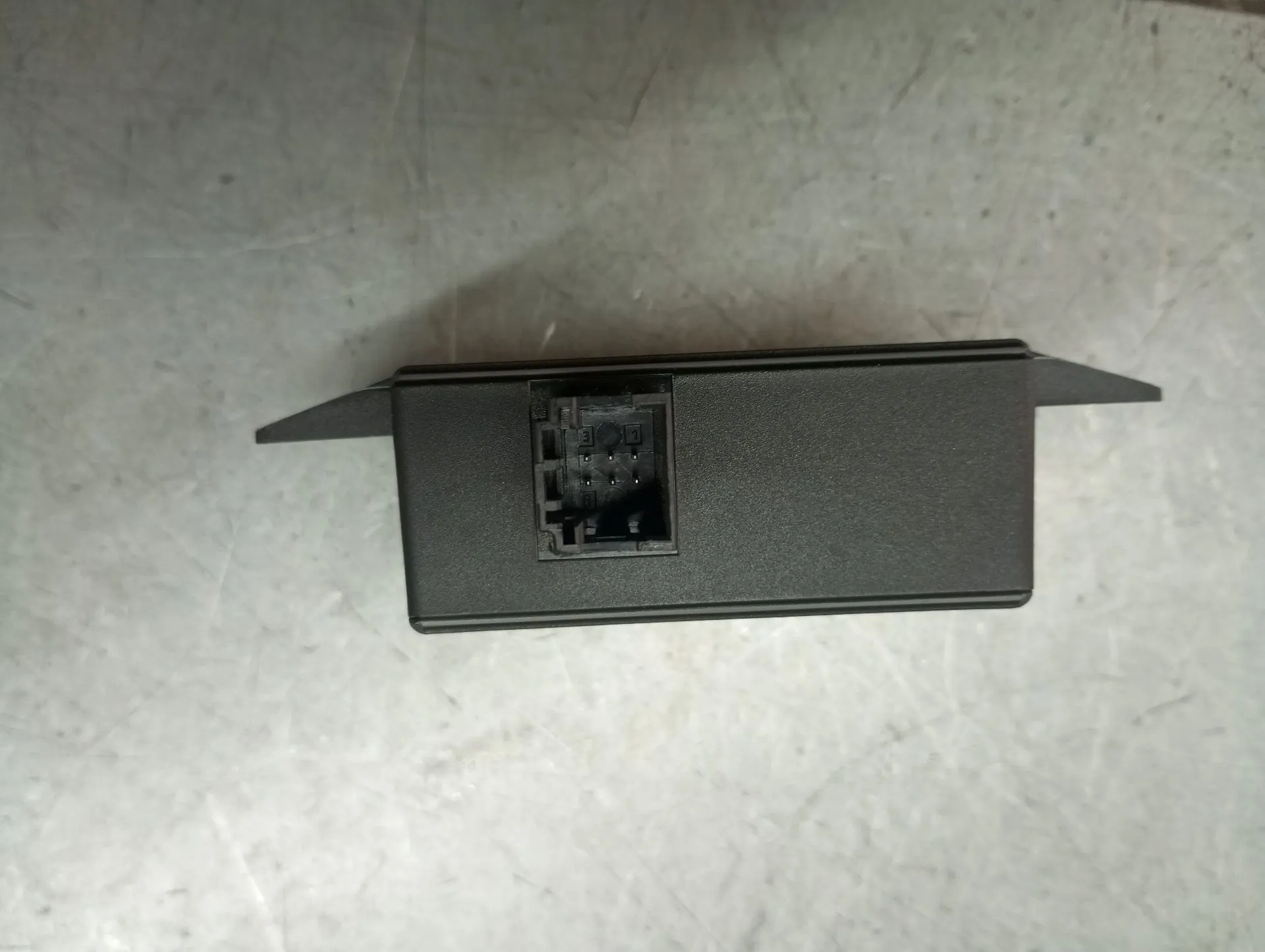 Modulo / Centralina comfort PEUGEOT 208 II Imagem-1