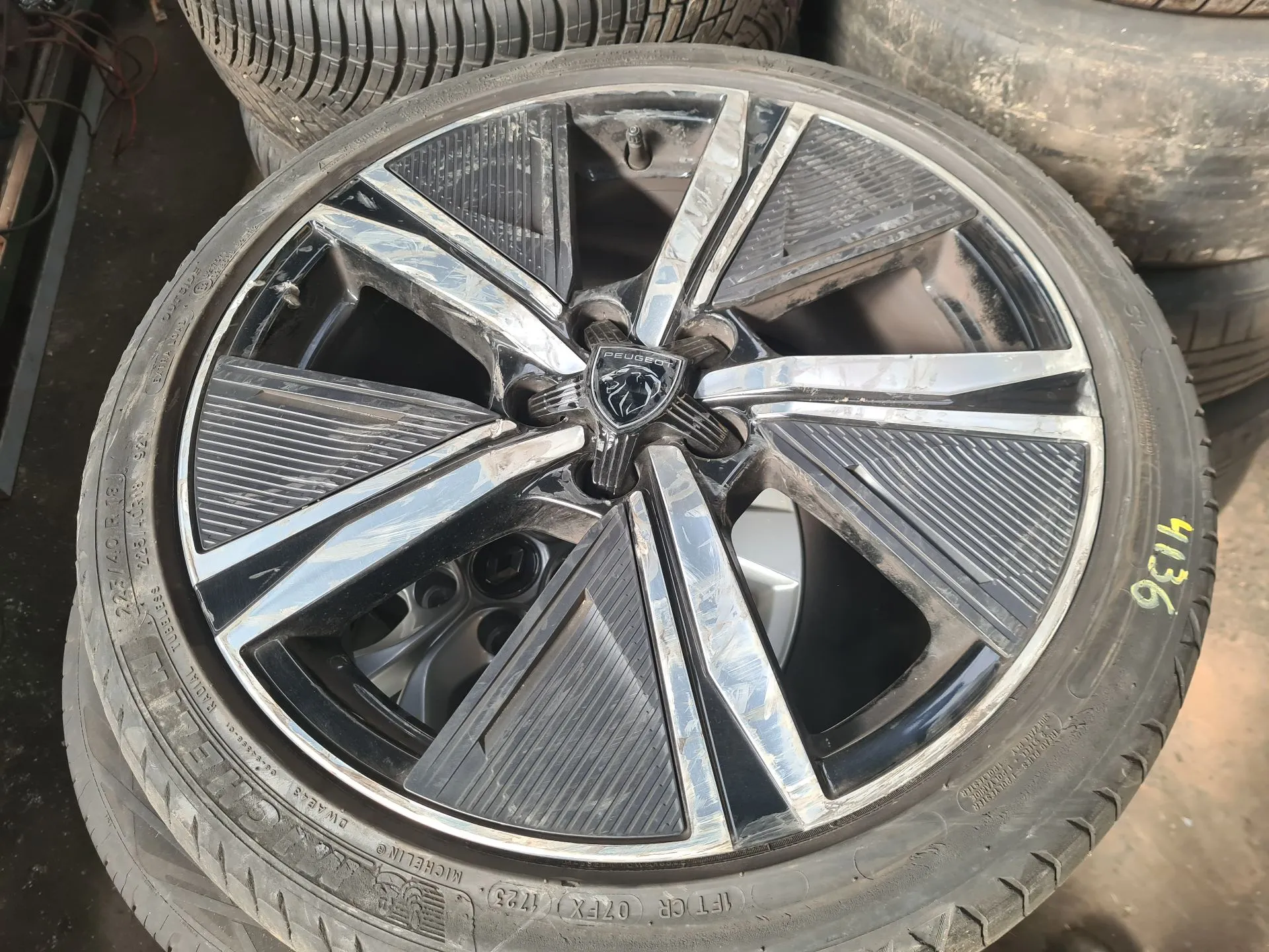 Conjunto de Jantes PEUGEOT 308 III Imagem-4