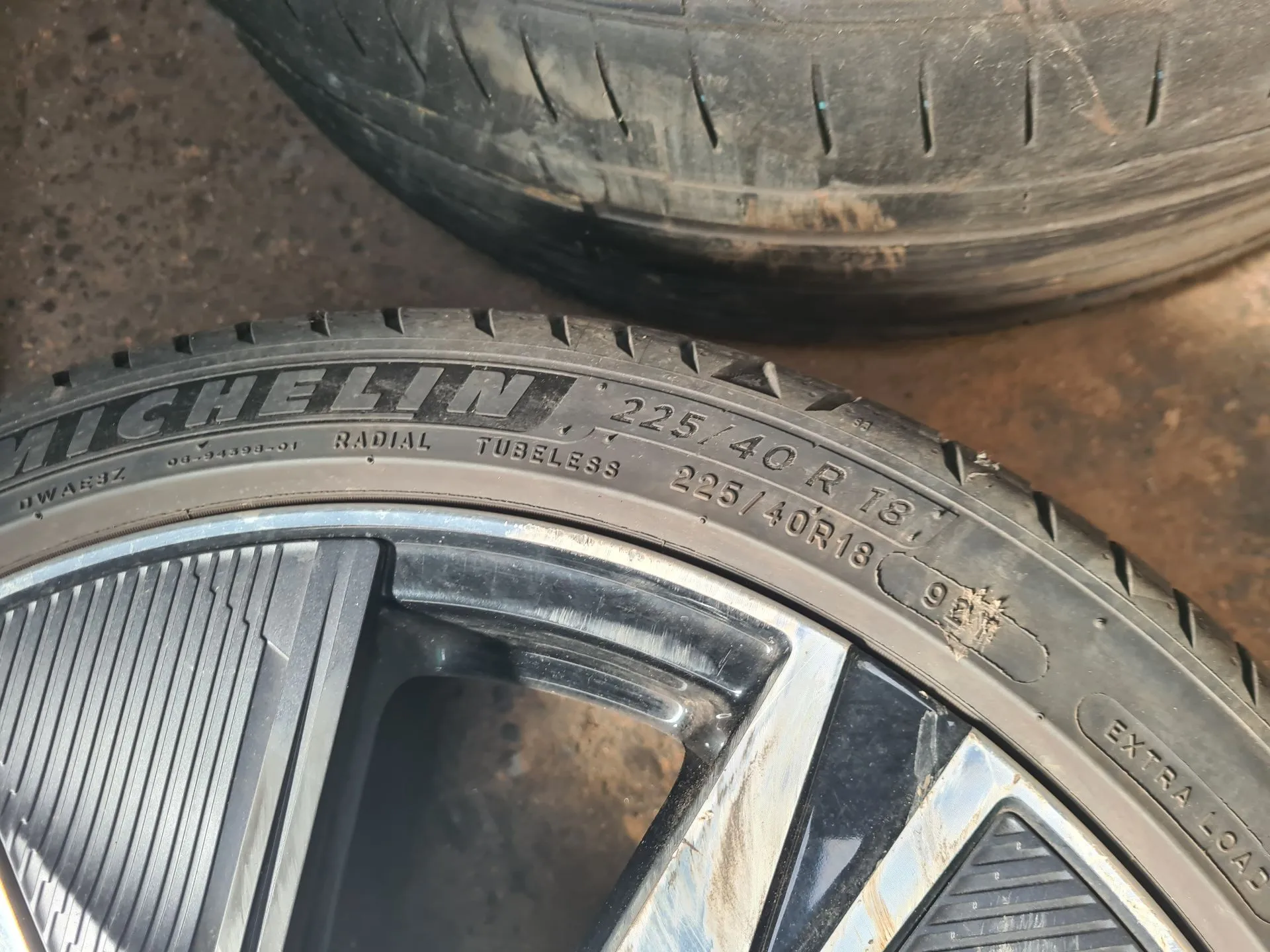 Pneumatico PEUGEOT 308 III Imagem-1