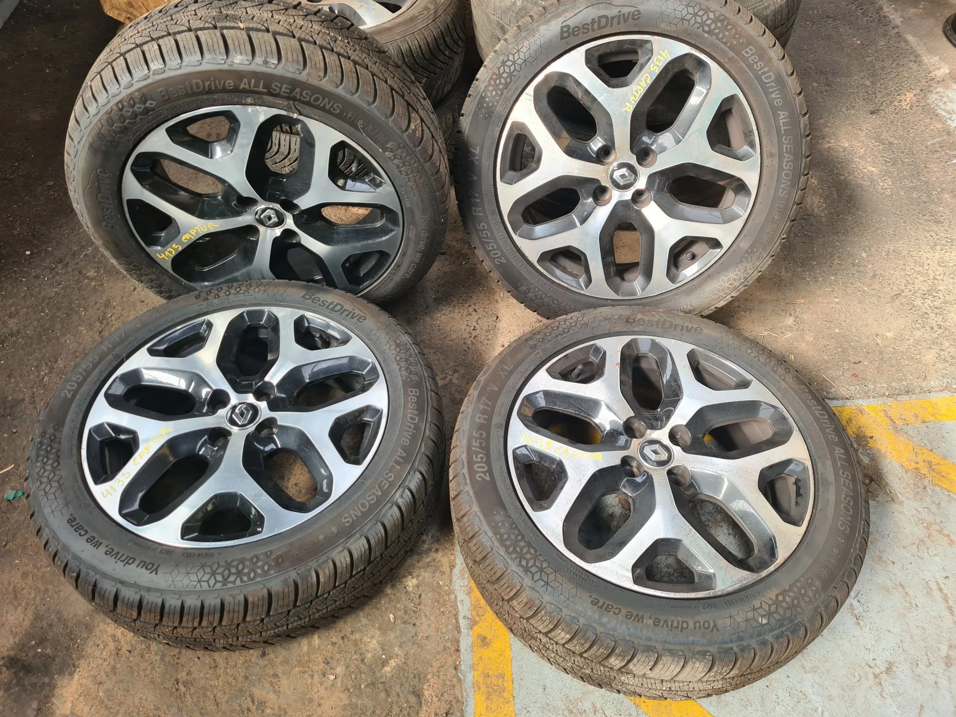 Conjunto de Jantes RENAULT Captur (J5_) Imagem-1