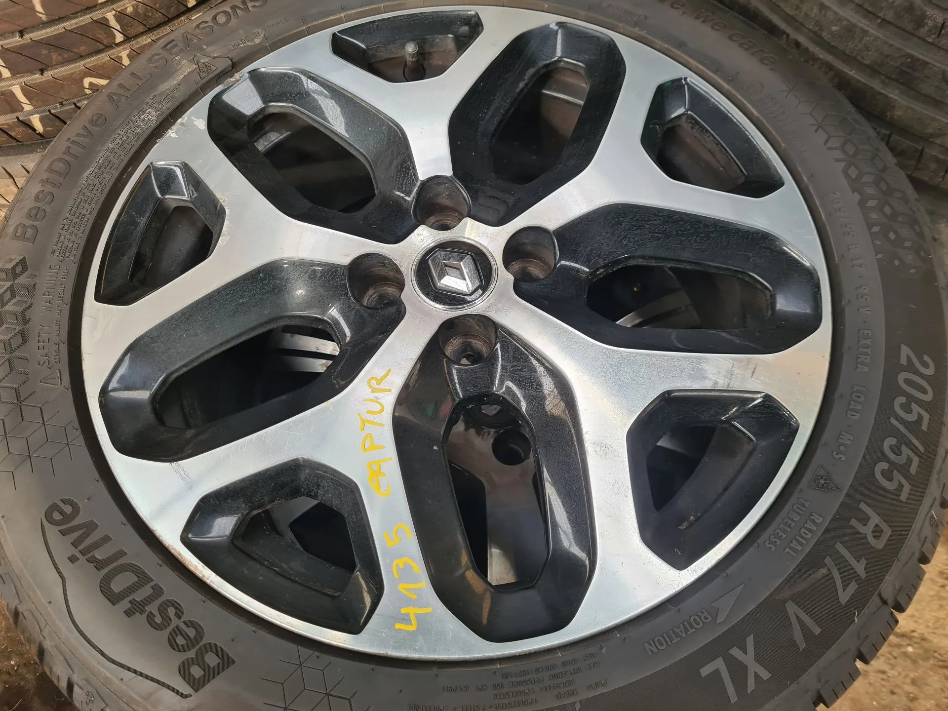 Llanta Delantera Derecha RENAULT Captur (J5_)