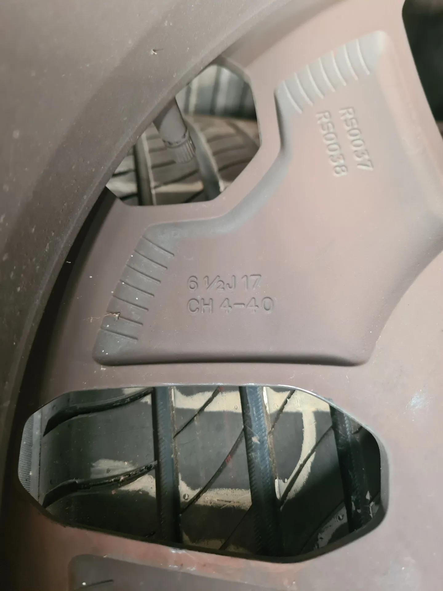 Llanta Trasera Izquierda RENAULT Captur (J5_) Imagem-2