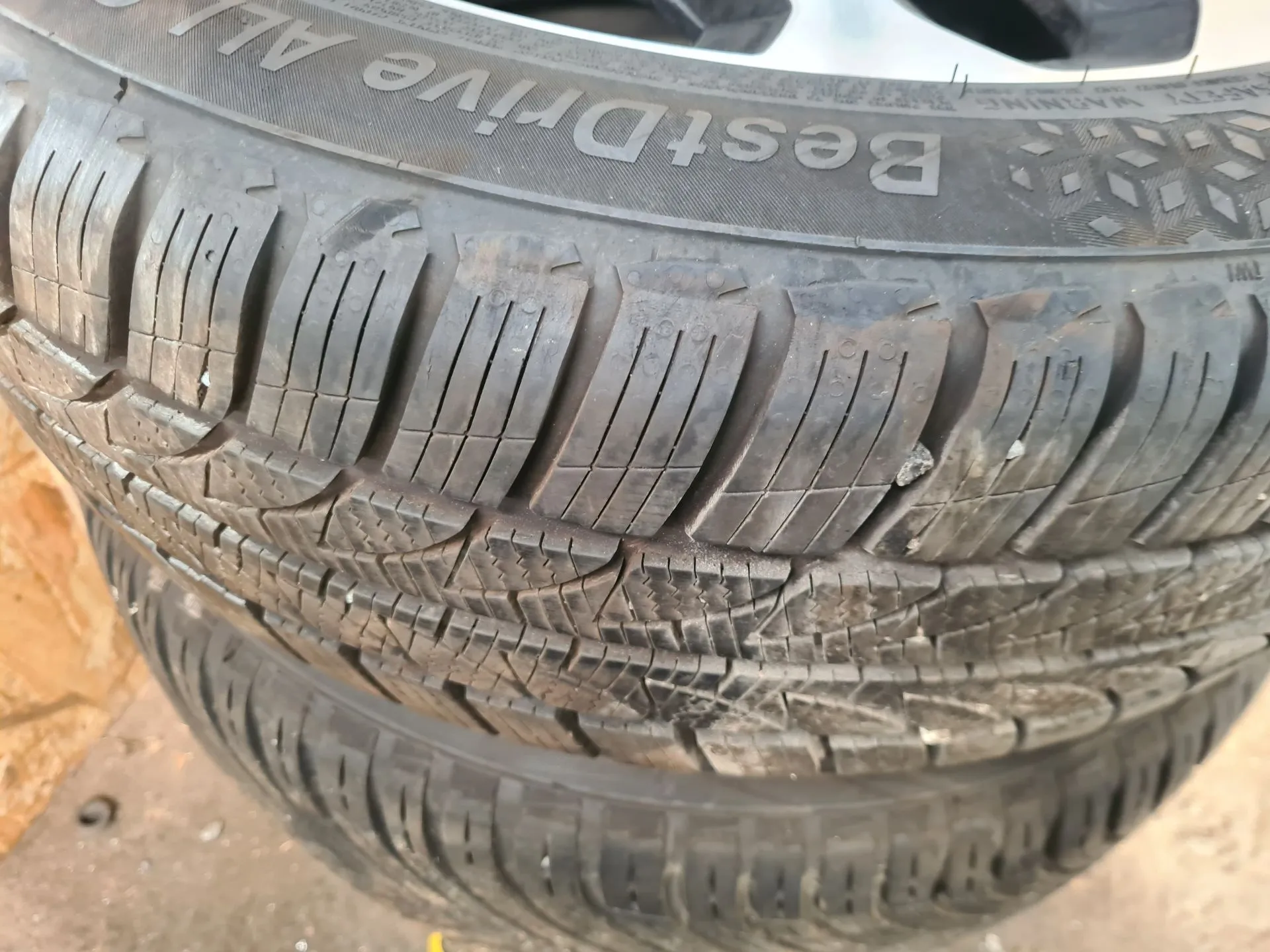 Neumático RENAULT Captur (J5_)