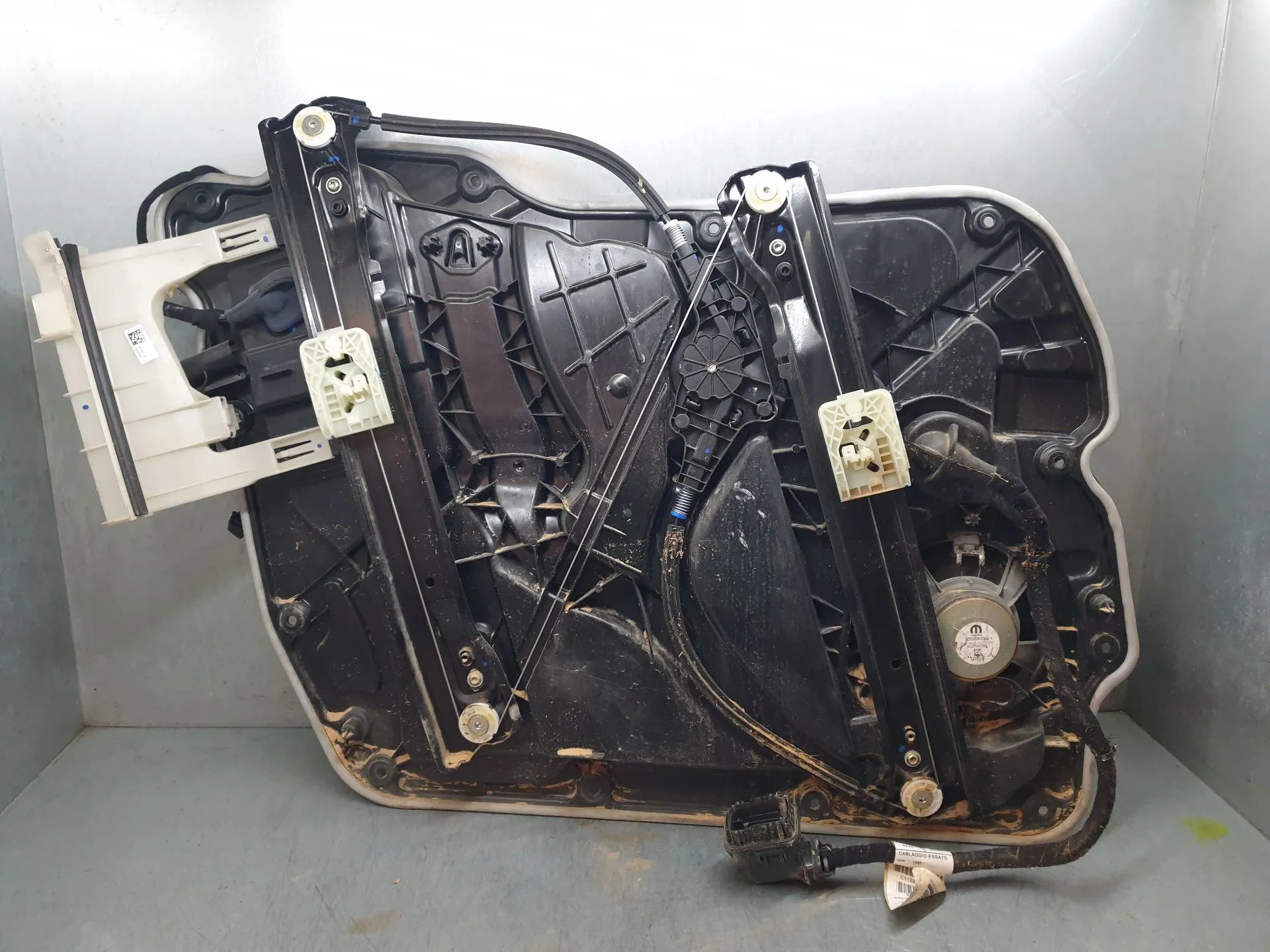 Elevalunas delantero derecho ALFA ROMEO Stelvio (949_) Imagem-1