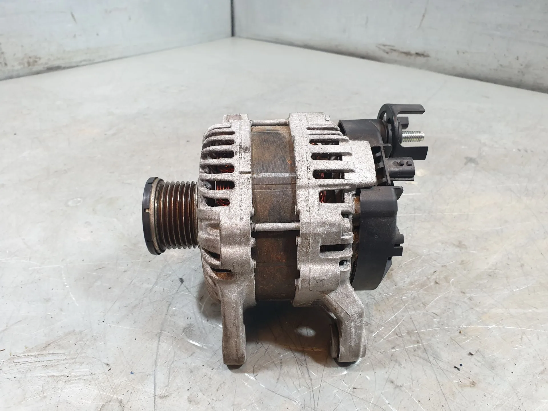 Alternador RENAULT Megane IV Grandtour (K9A/M_) Imagem-2