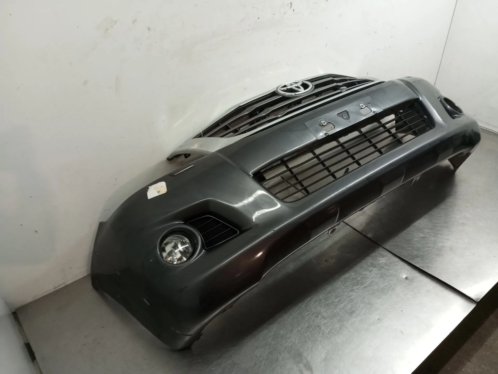 Pára-choques frente TOYOTA Hilux VII Pick Up (_N1_, _N2_, _N3_) Imagem-1