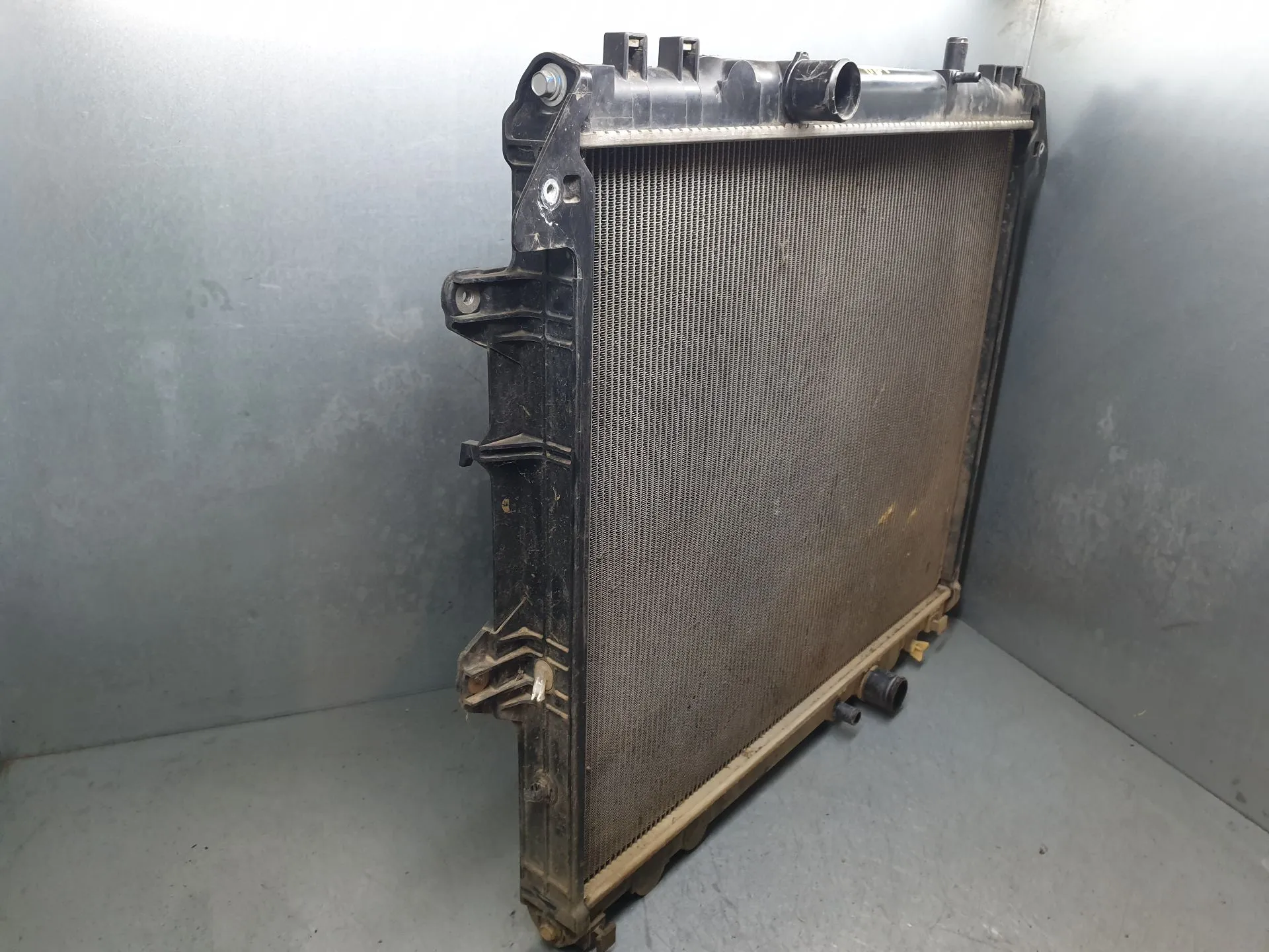 Water radiator TOYOTA Hilux VII Pick Up (_N1_, _N2_, _N3_)