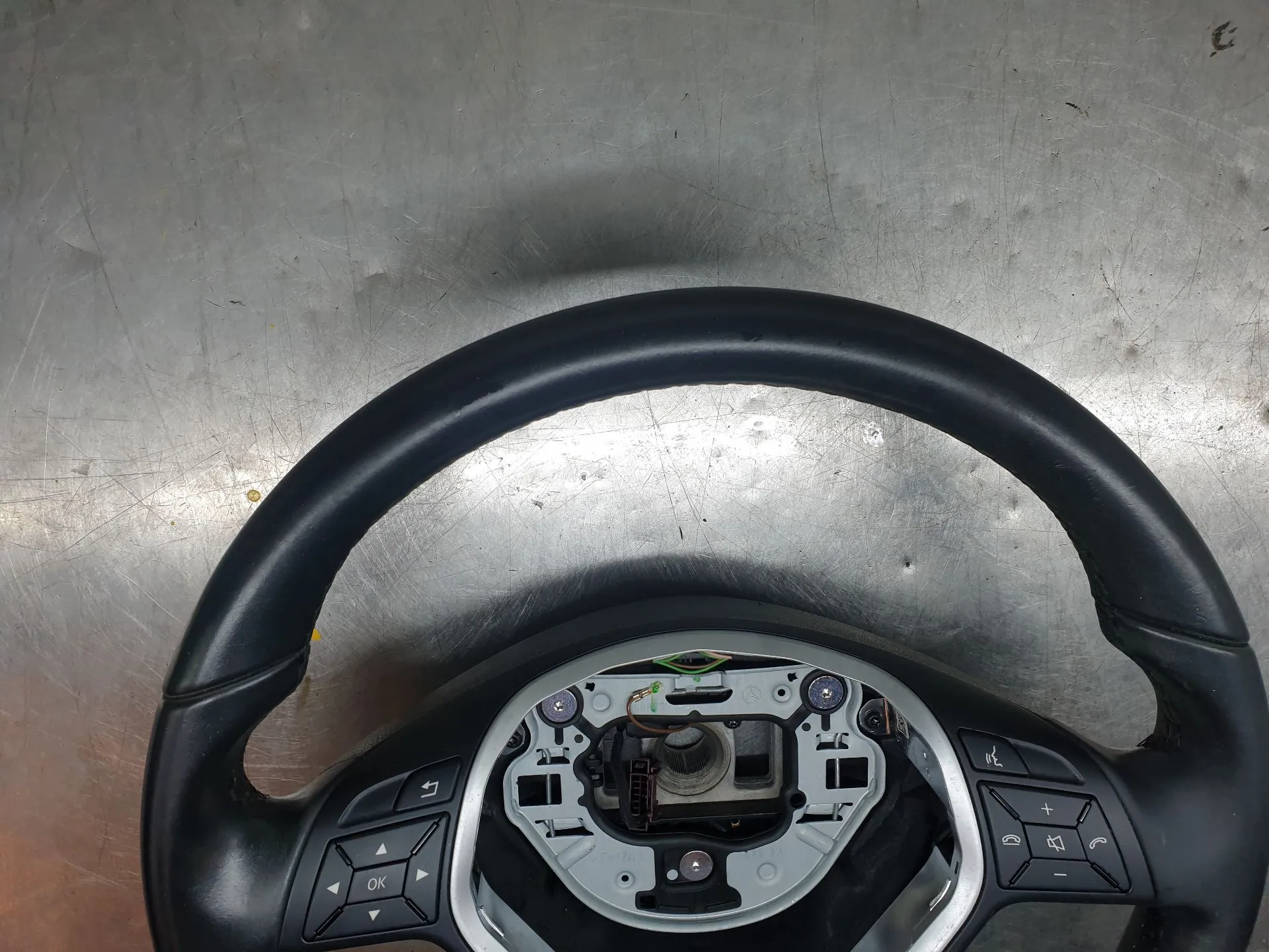 Volante MERCEDES-BENZ Classe A (W176) Imagem-5