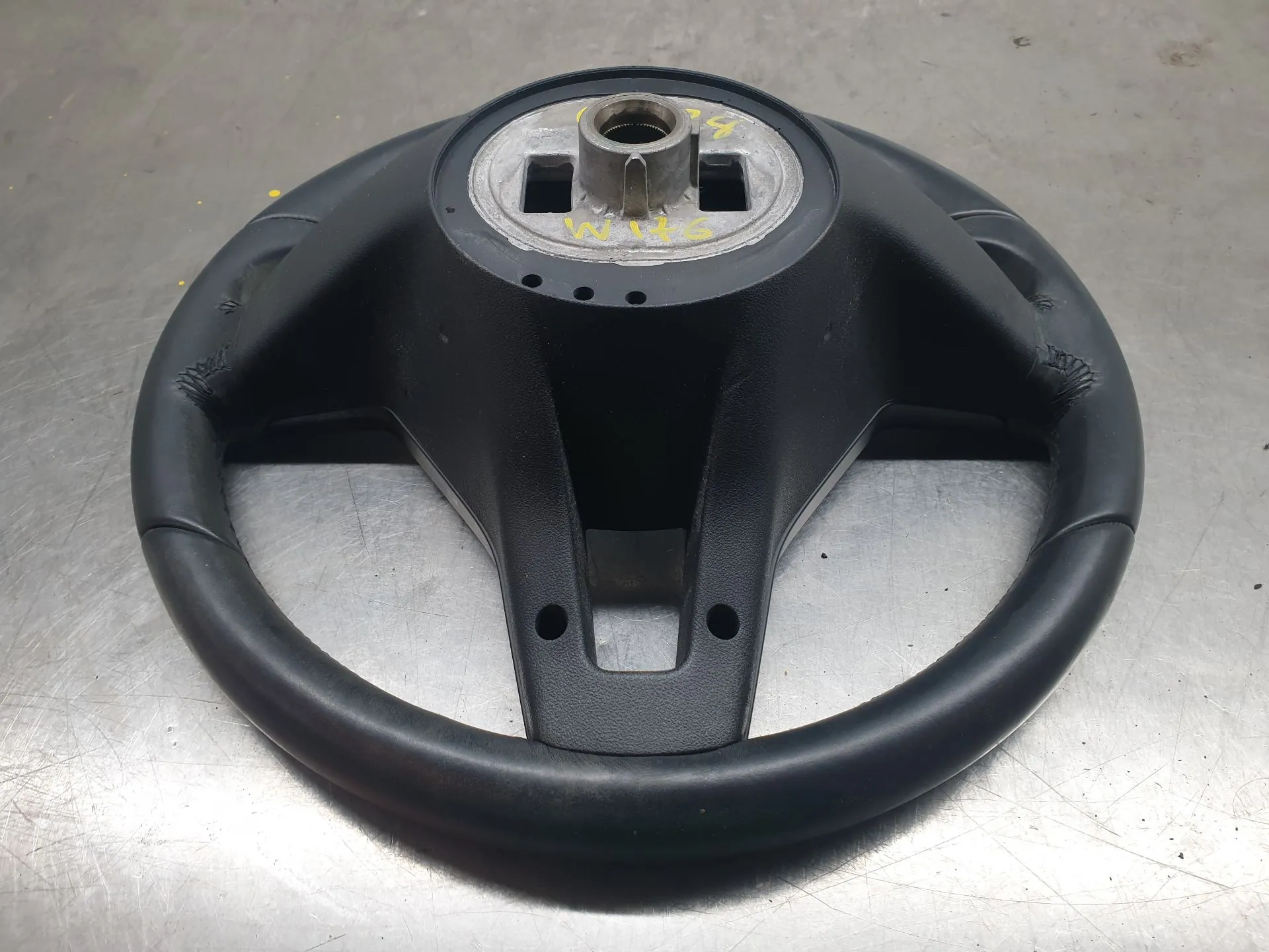 Volante MERCEDES-BENZ Classe A (W176) Imagem-7