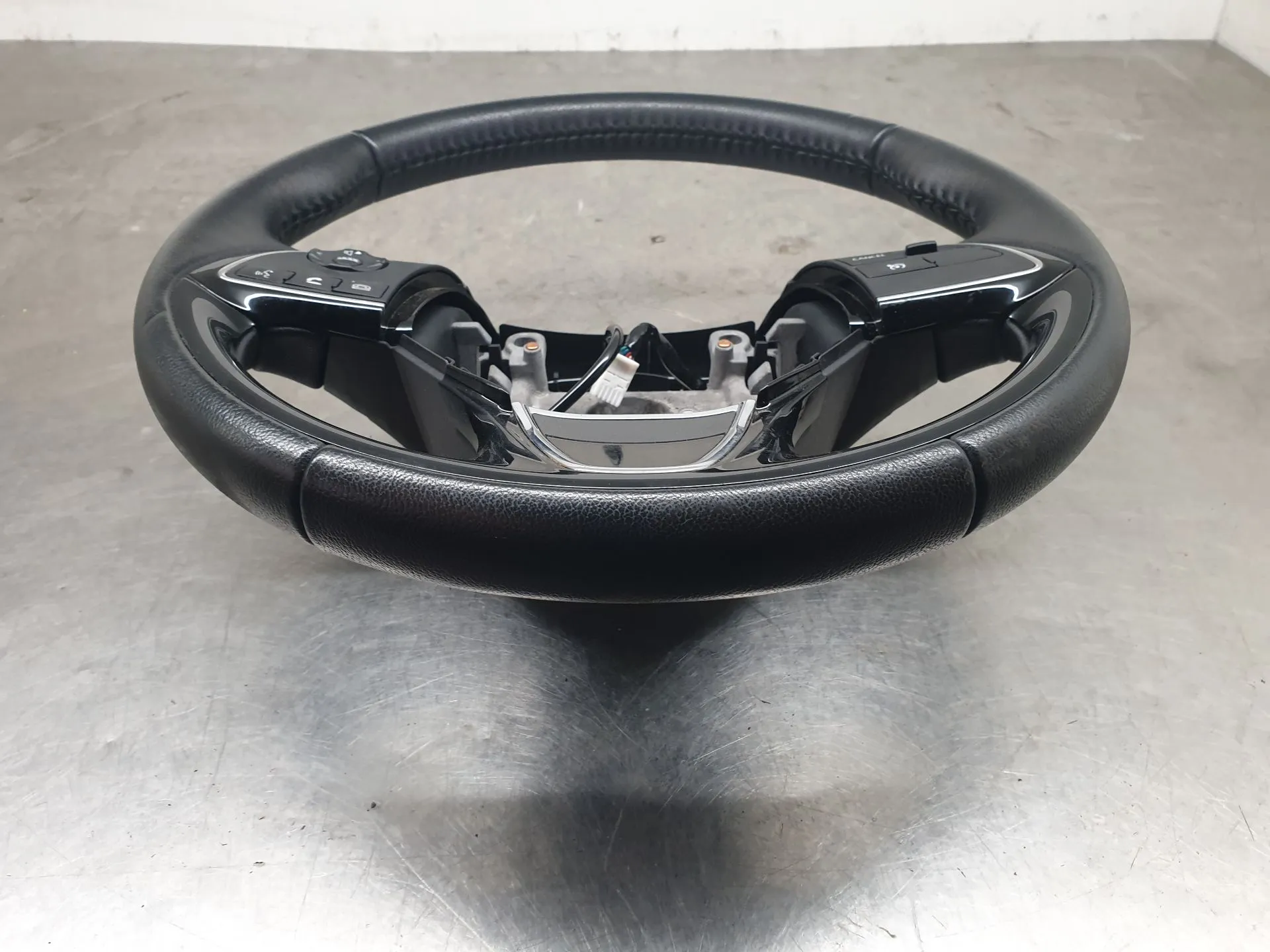 Volante de dirección MITSUBISHI Space Star Hatchback (A0_A) Imagem-4