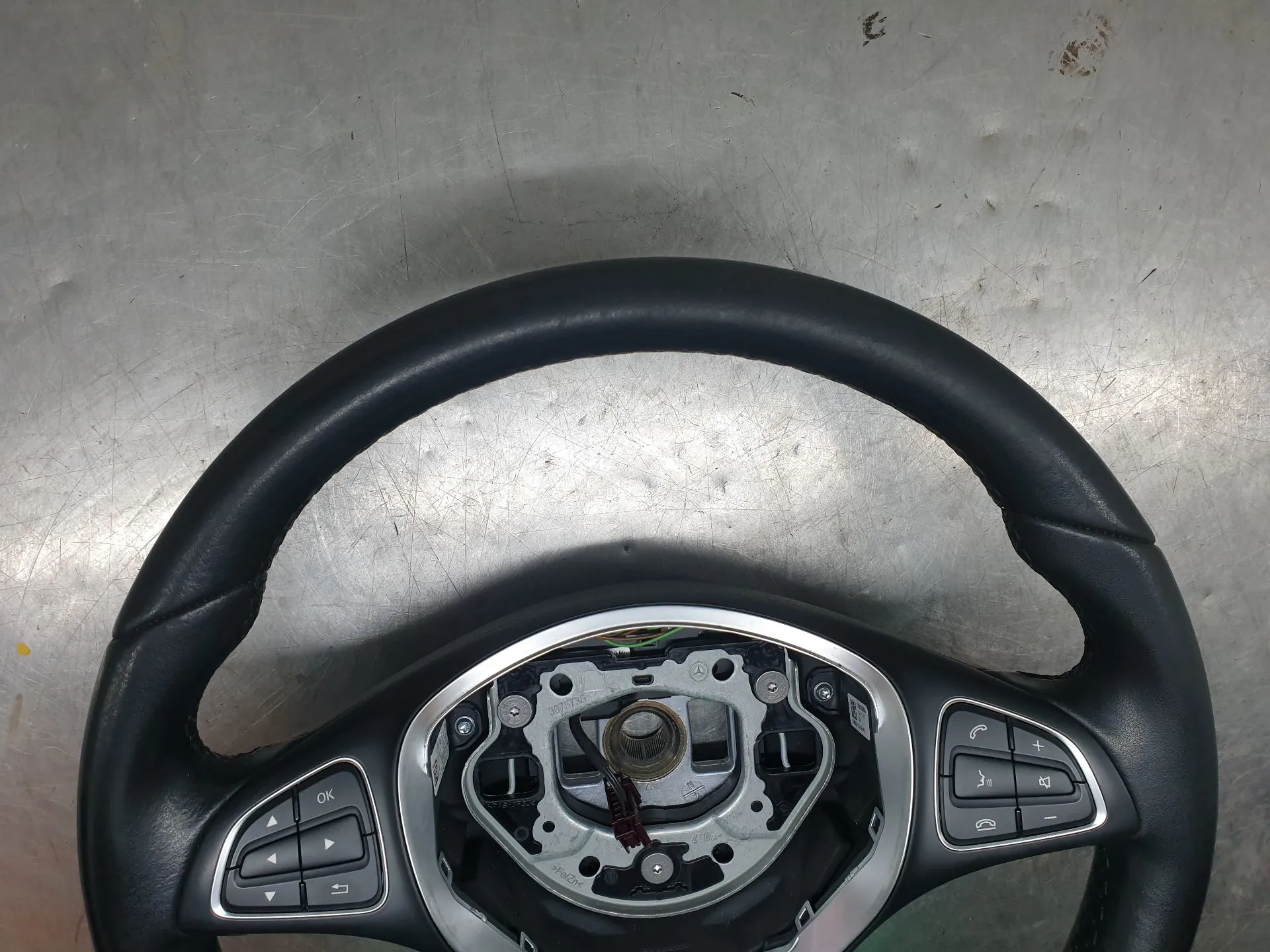 Volante MERCEDES-BENZ Classe A (W176) Imagem-4