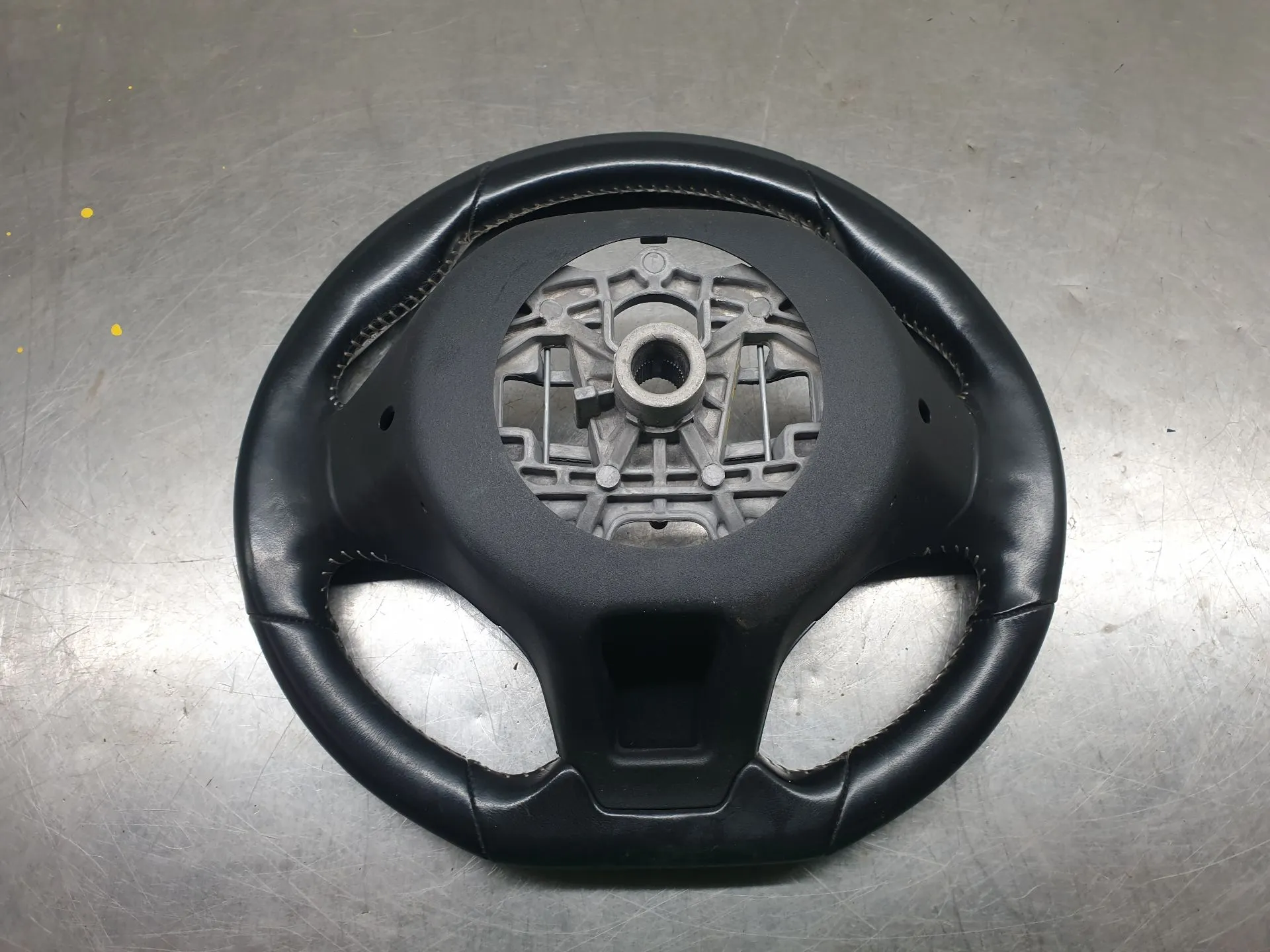 Volante PEUGEOT 308 II Imagem-5