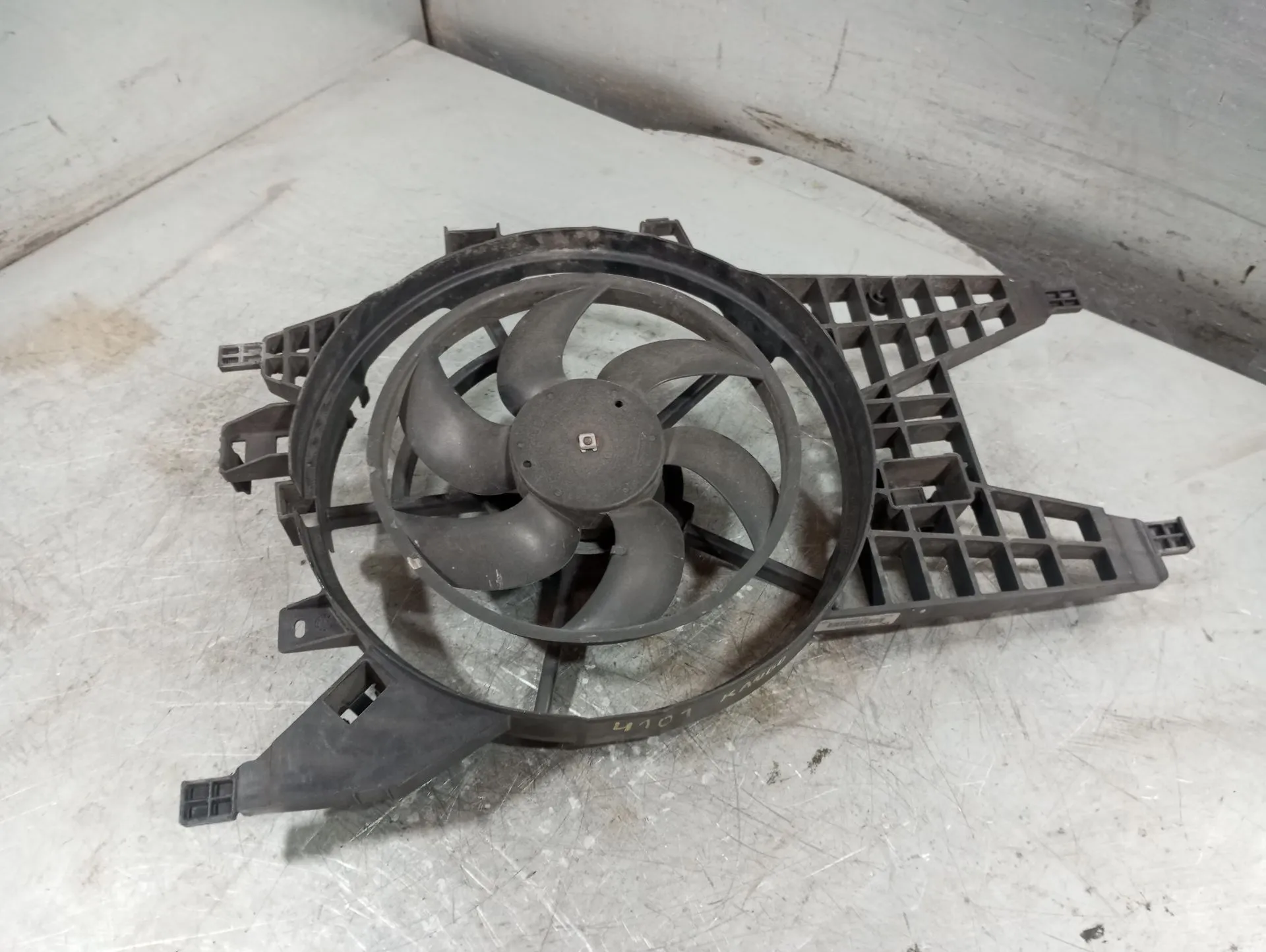 Ventilateur radiateur RENAULT Kangoo Express (FW0/1_)