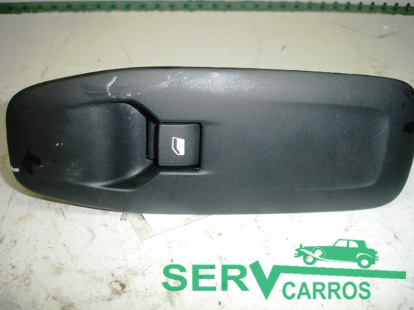 Mando / interruptor elevalunas delantero derecho PEUGEOT 2008 I (CU_)