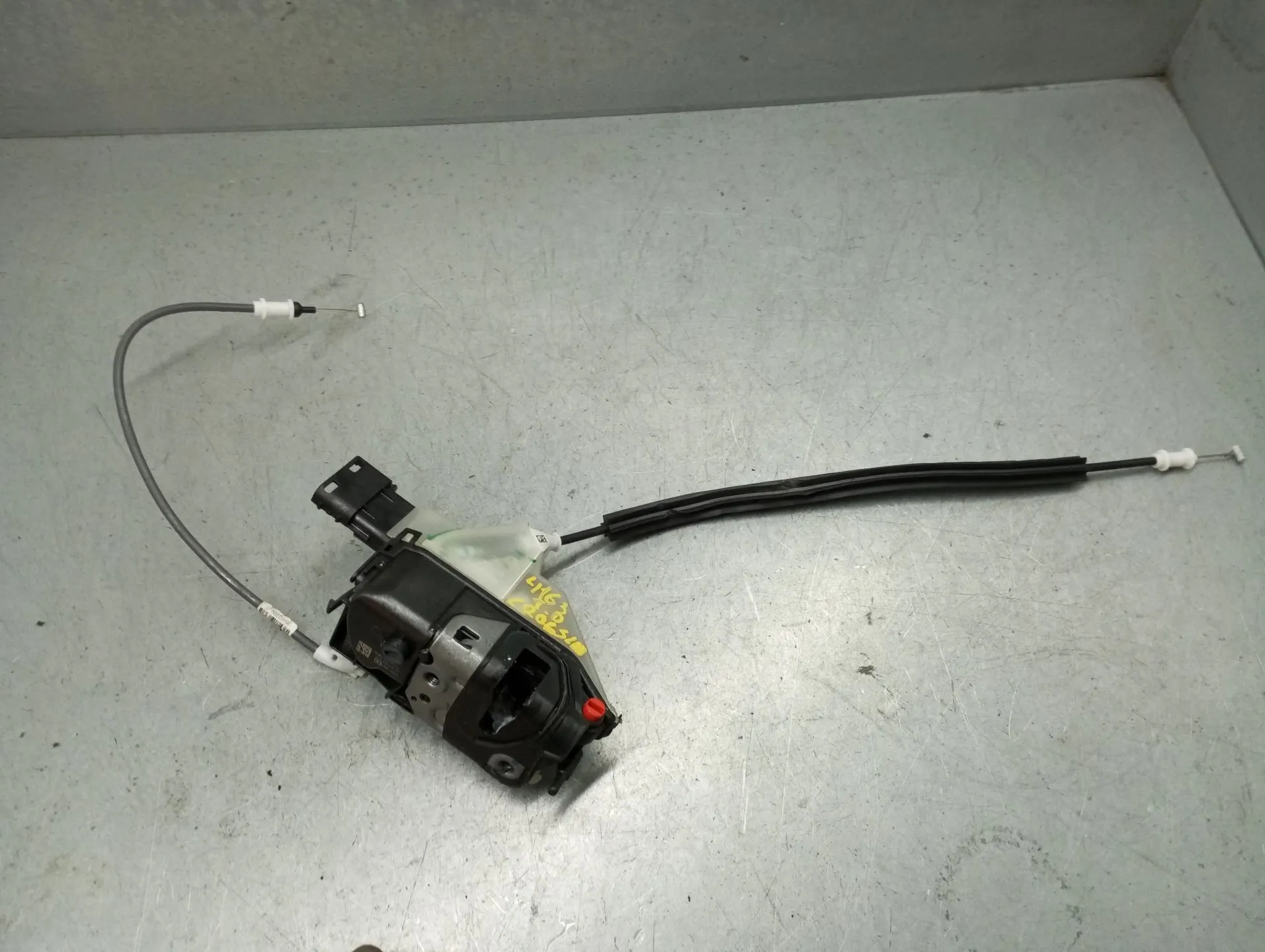 Fechadura / fecho porta trás direito OPEL Crossland X (75)