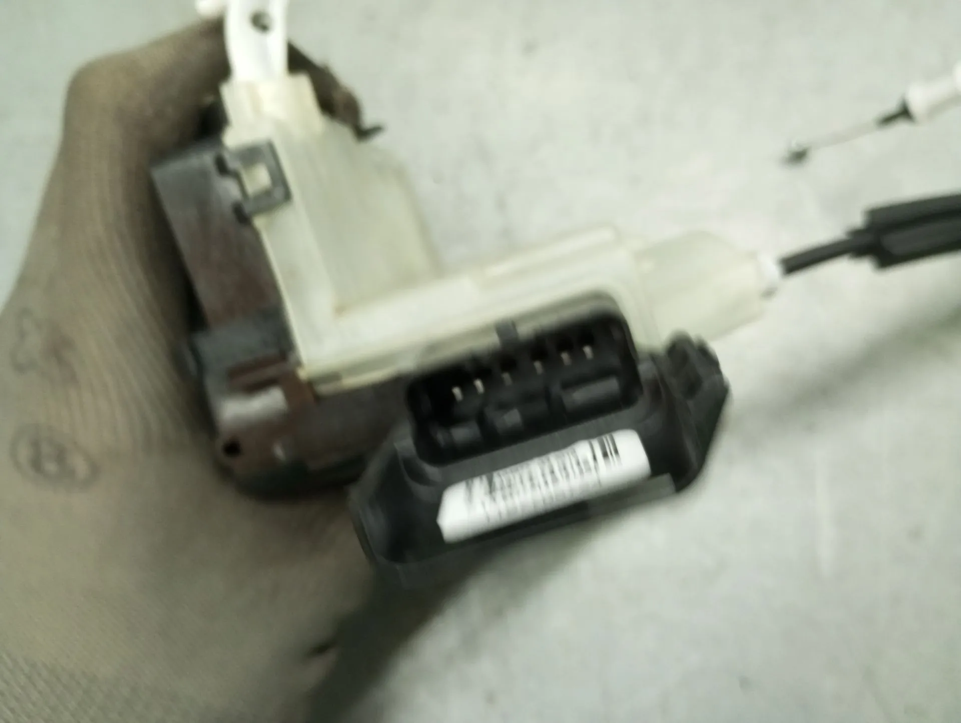 Fechadura / fecho porta trás direito OPEL Crossland X (75) Imagem-3