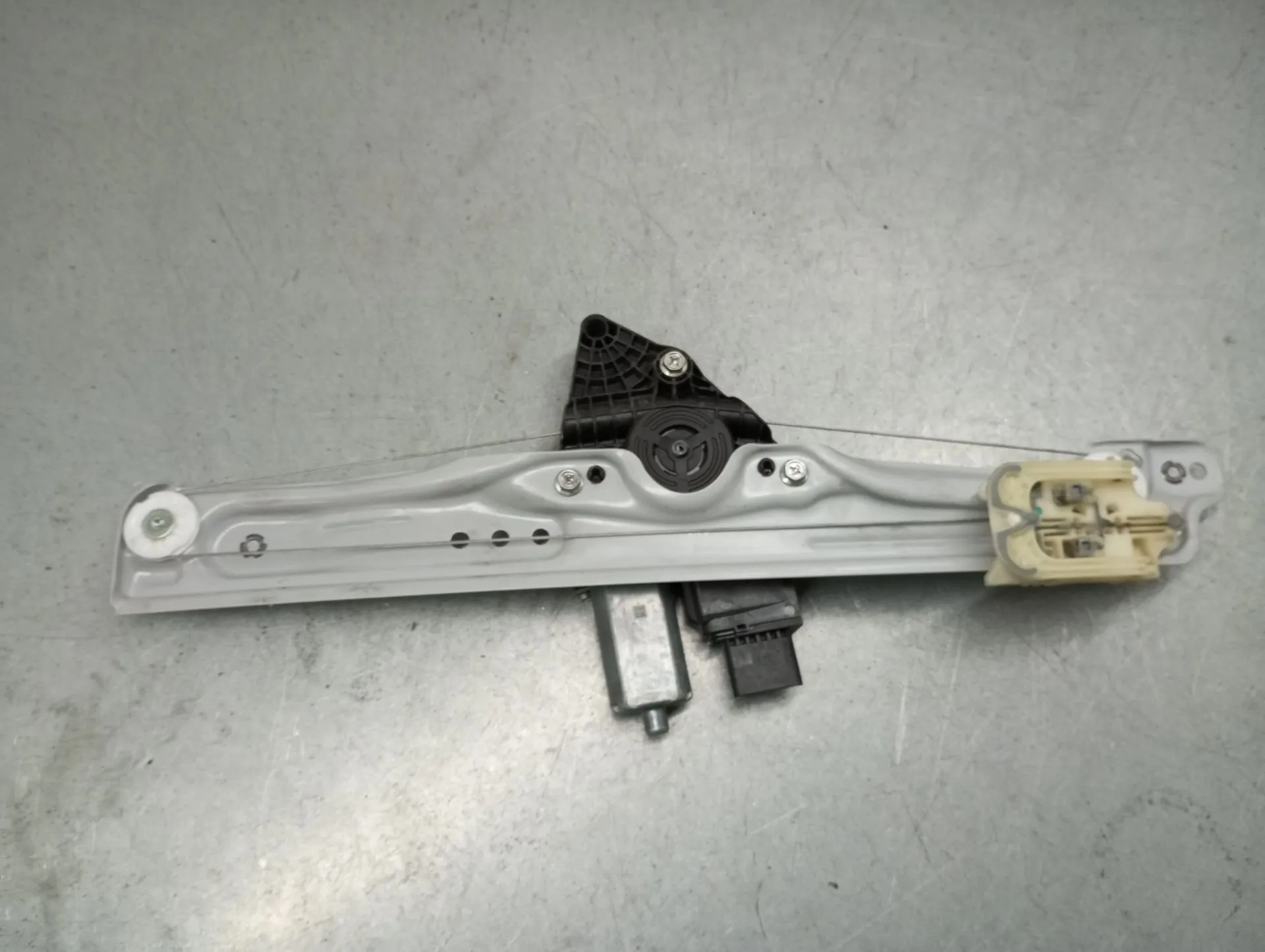 Elevador vidros trás direito OPEL Crossland X (75) Imagem-2