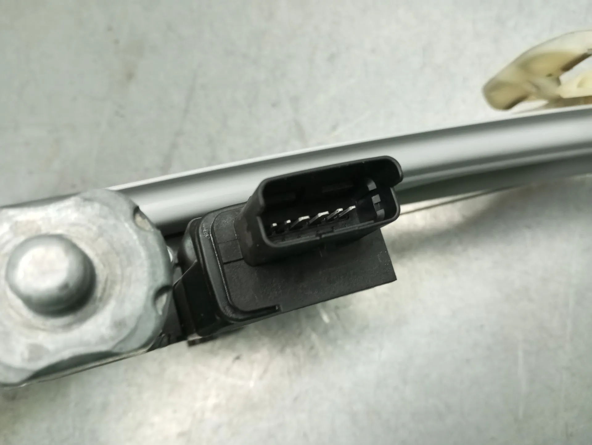 Elevador vidros trás direito OPEL Crossland X (75) Imagem-3