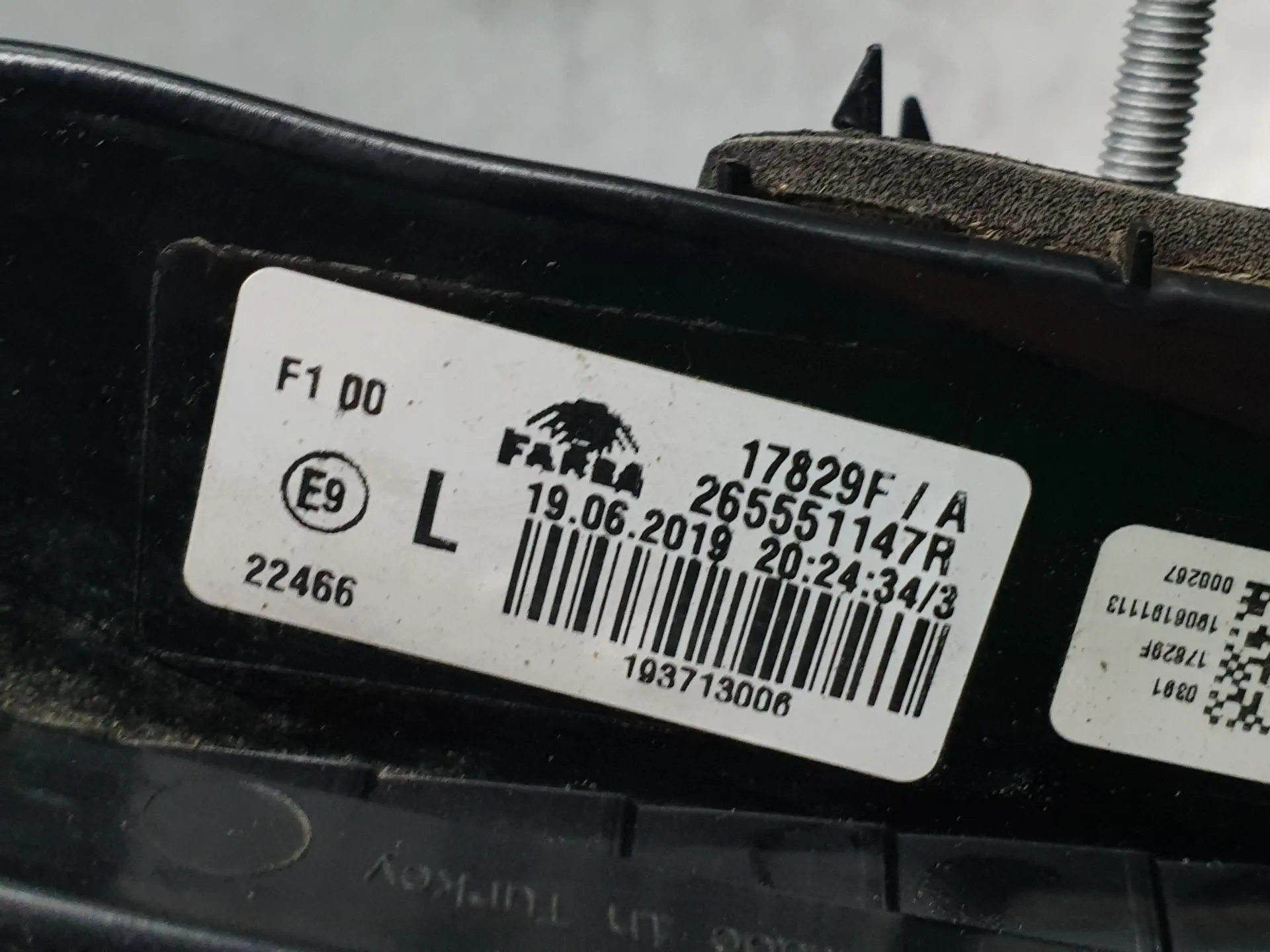 Left Tailgate light  RENAULT Clio V (BF_) Imagem-6