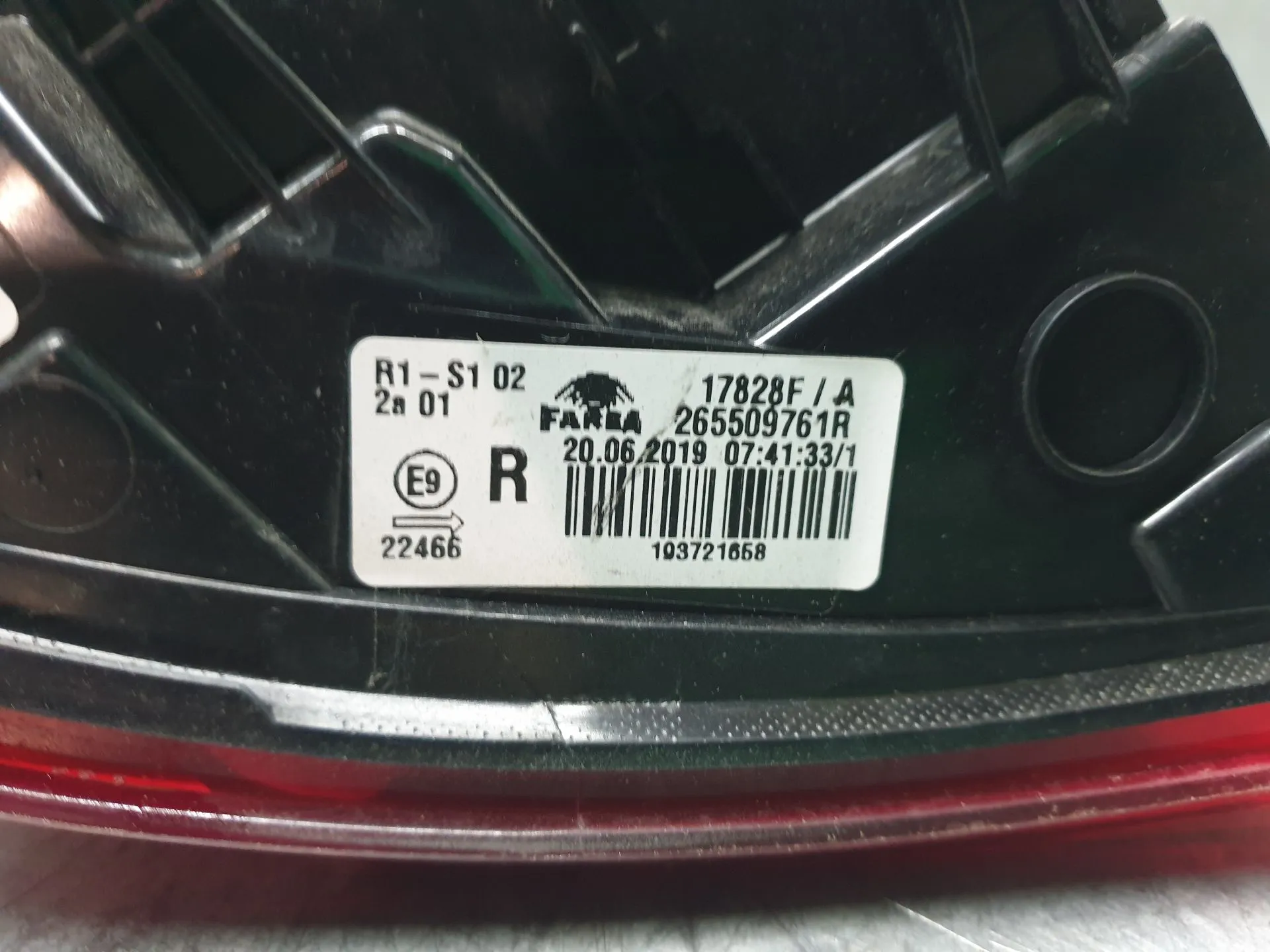 Right Tail light RENAULT Clio V (BF_) Imagem-6