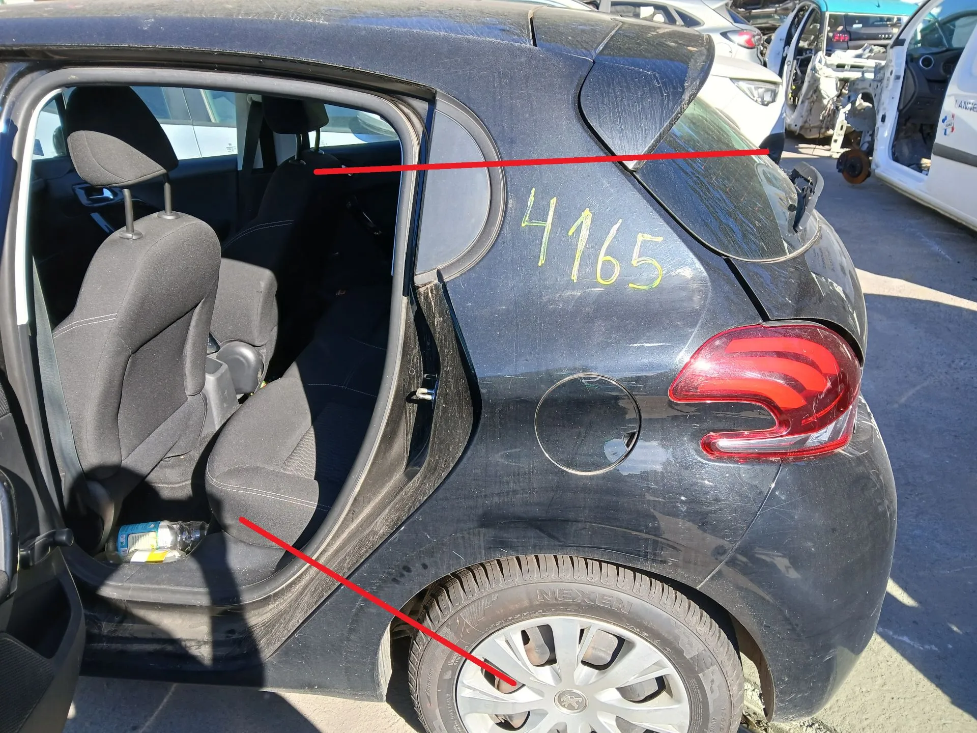 Pannello posteriore sinistro PEUGEOT 208