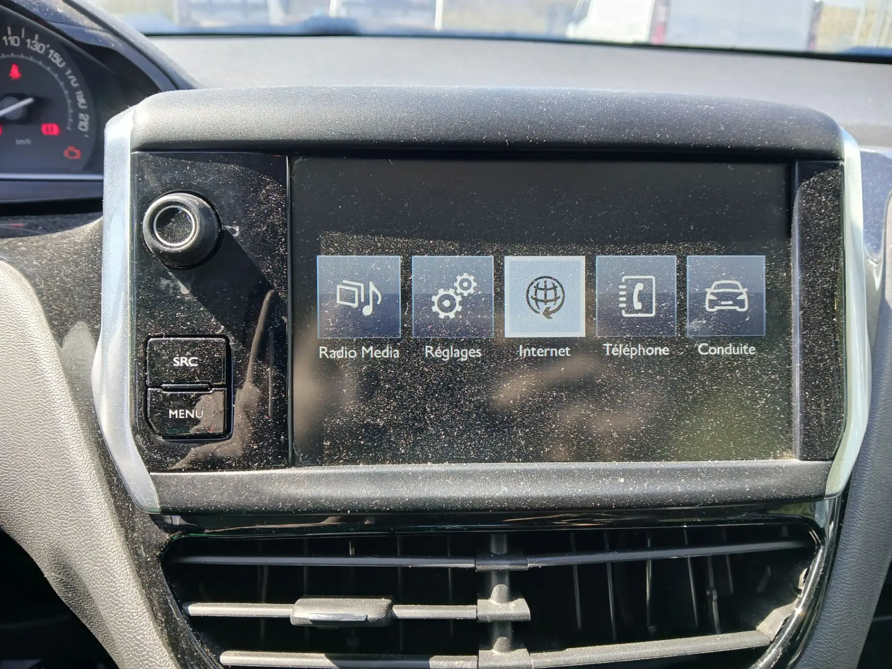 Rádio / auto-rádio PEUGEOT 208