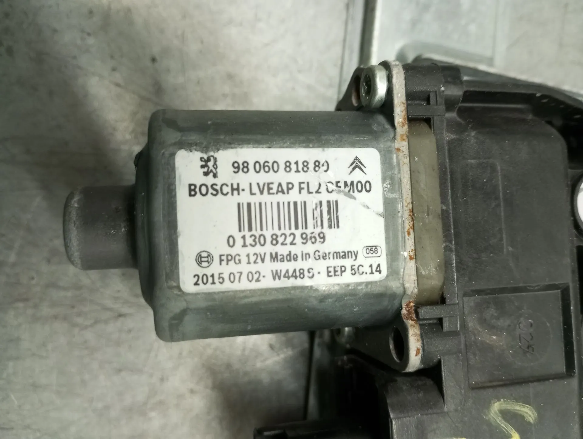 Lève-vitre avant gauche PEUGEOT 208 Imagem-2