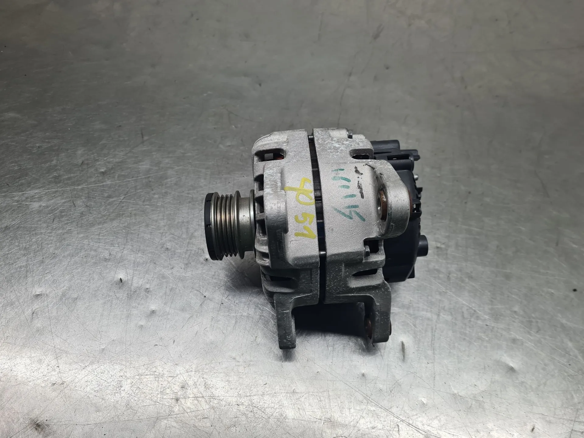 Alternador DACIA Sandero II (5S_) Imagem-1