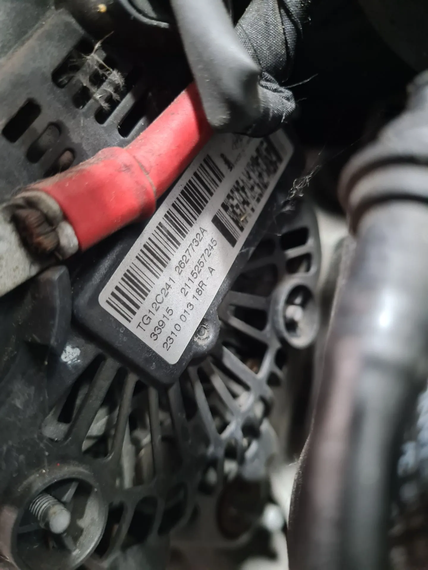 Alternador DACIA Sandero III Imagem-1