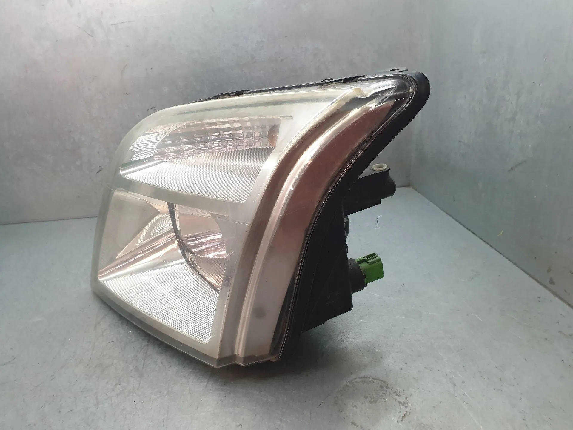 Phare avant gauche FORD Tourneo Connect Imagem-1