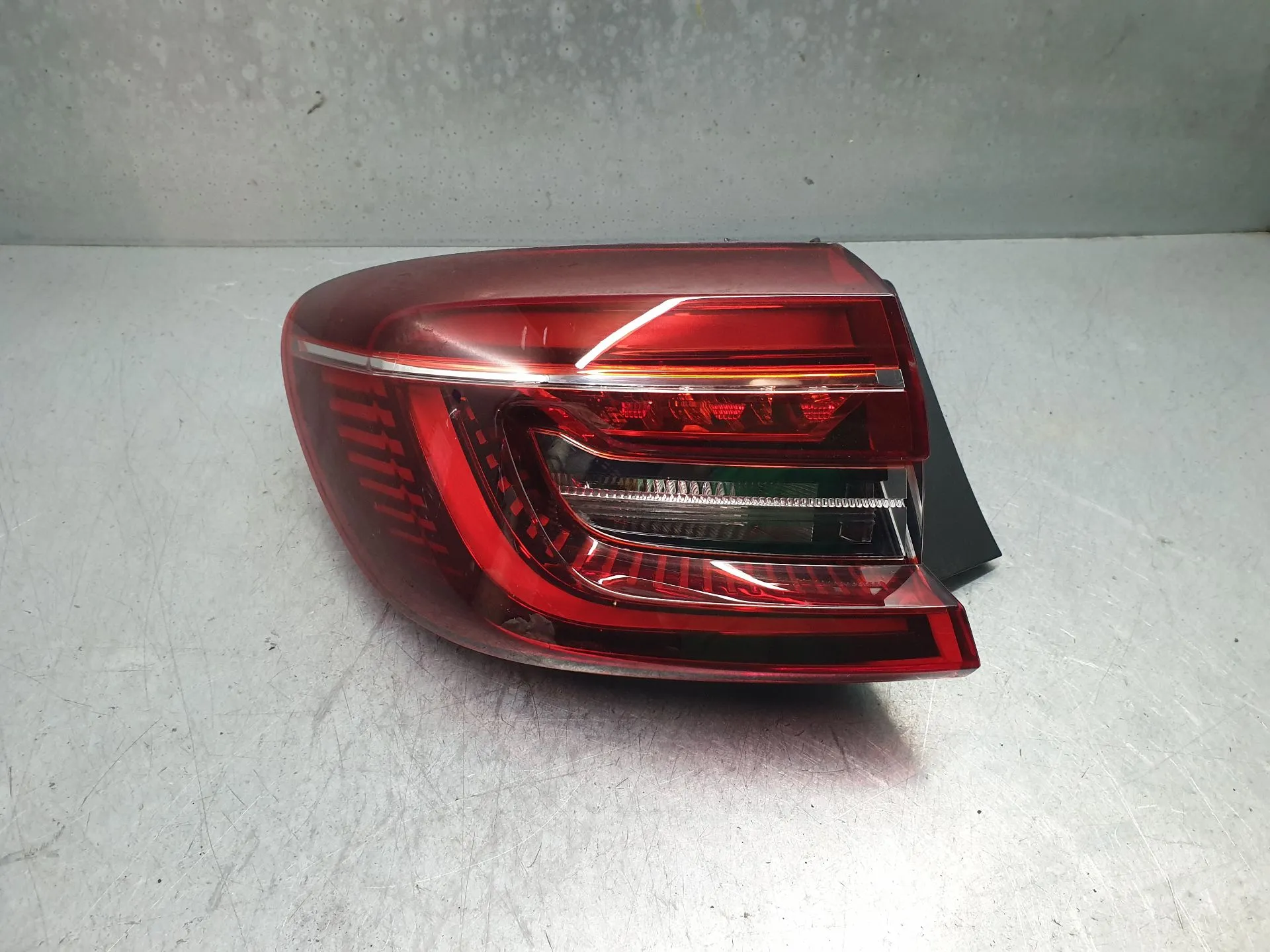 Left Tail light RENAULT Clio V (BF_)