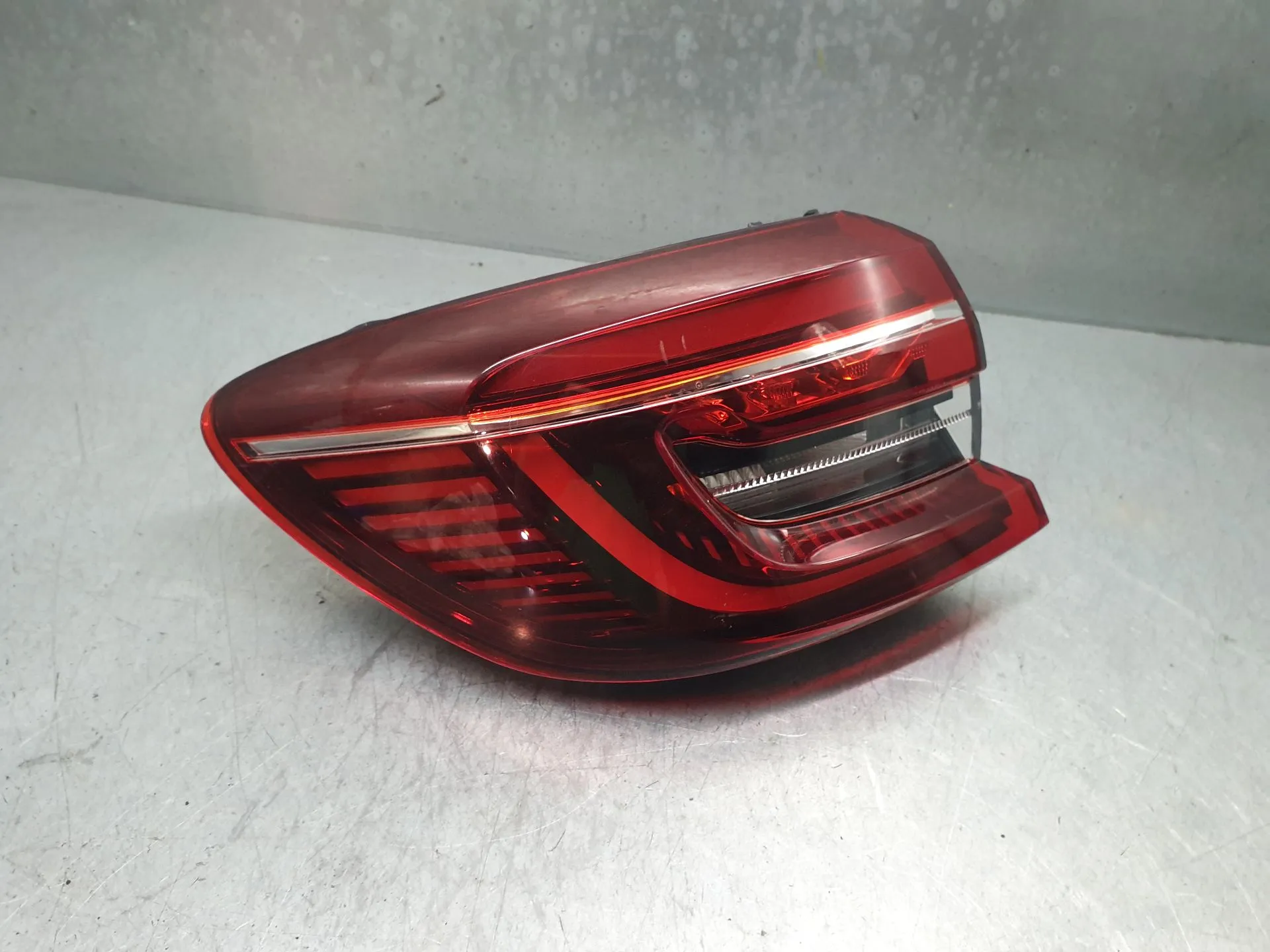 Left Tail light RENAULT Clio V (BF_) Imagem-1