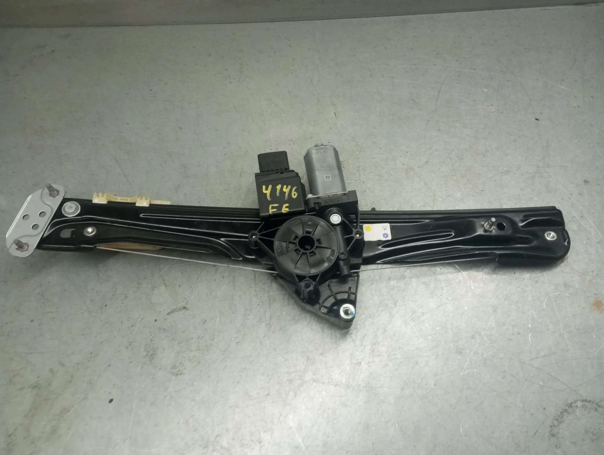 Lève-vitre avant gauche CITROËN C3 Aircross II (2R_, 2C_)