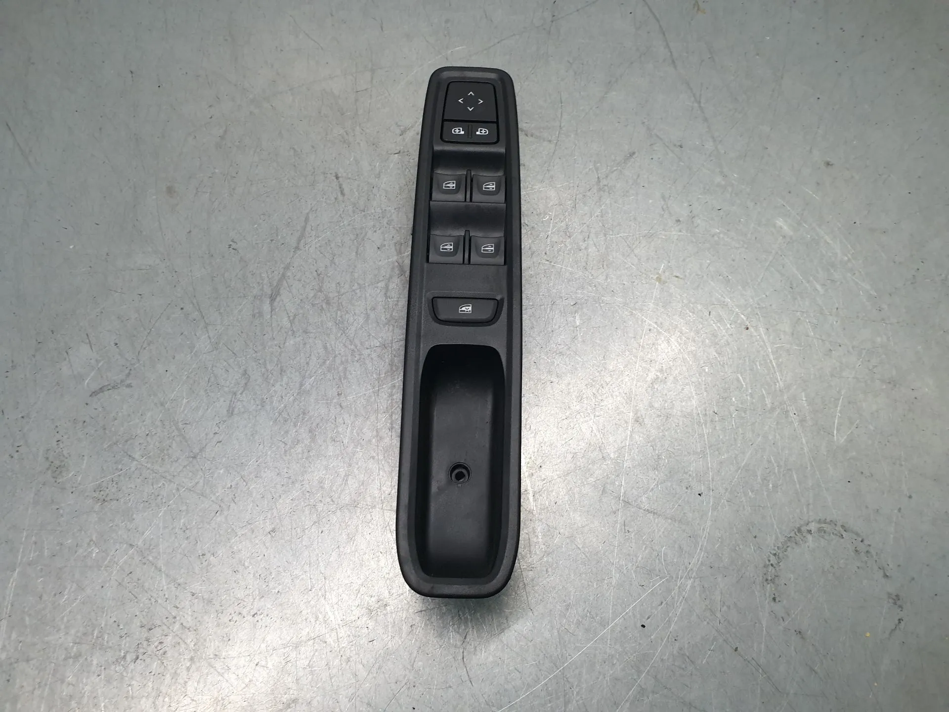 Left Front window control DACIA Sandero III