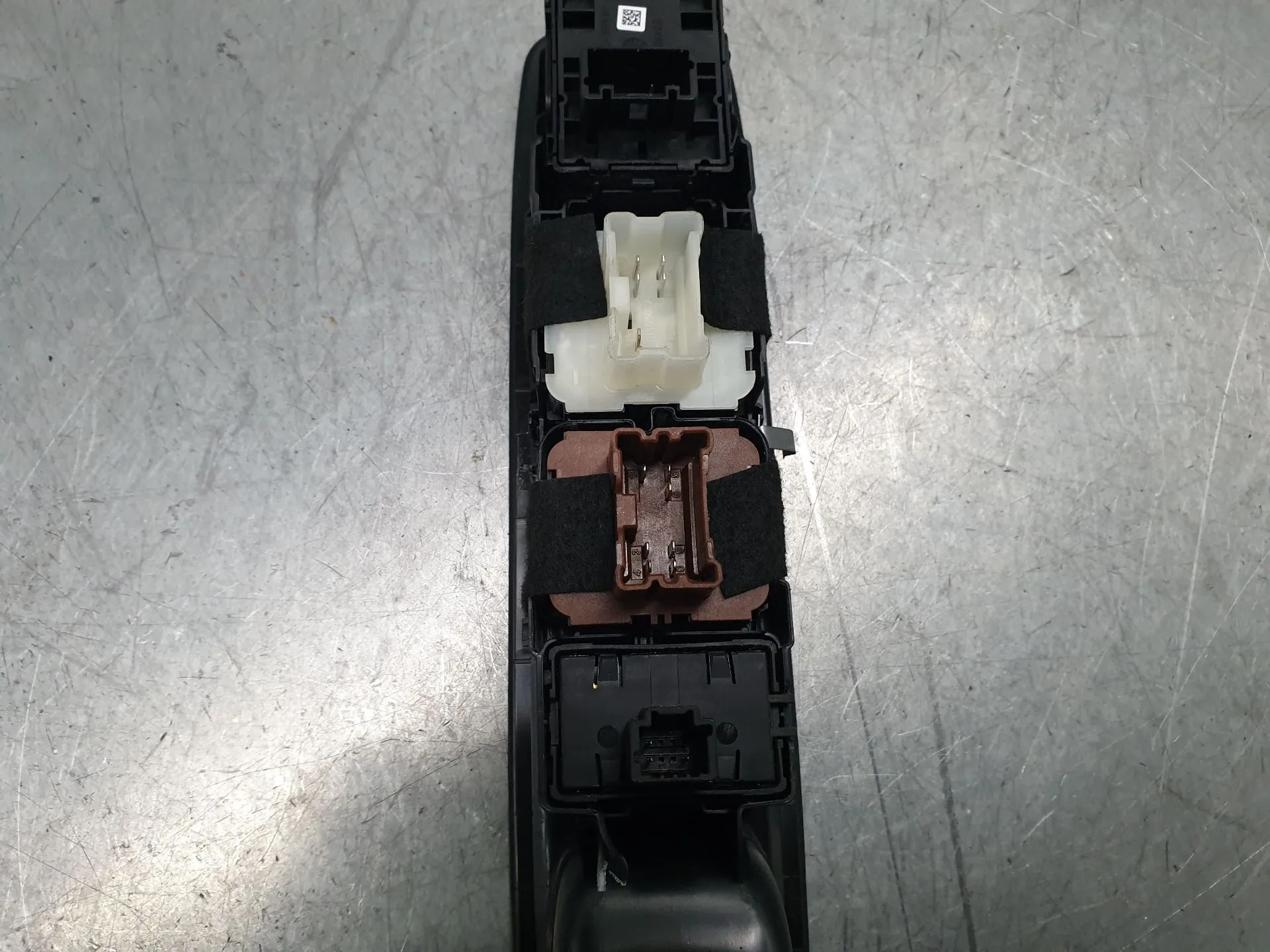 Left Front window control DACIA Sandero III Imagem-5